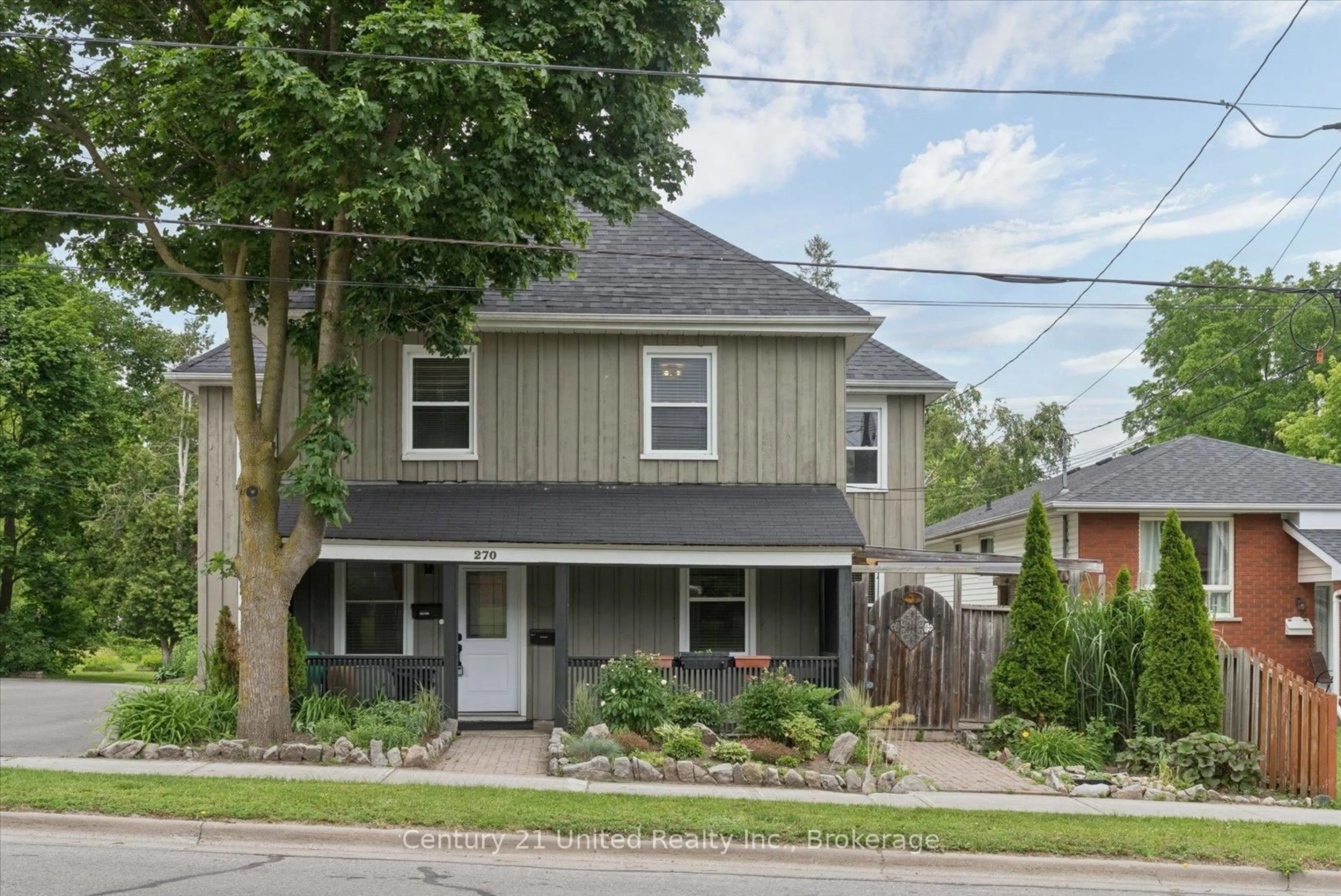Home with vinyl exterior material, street for 270 Rogers St, Peterborough Ontario K9H 1W3