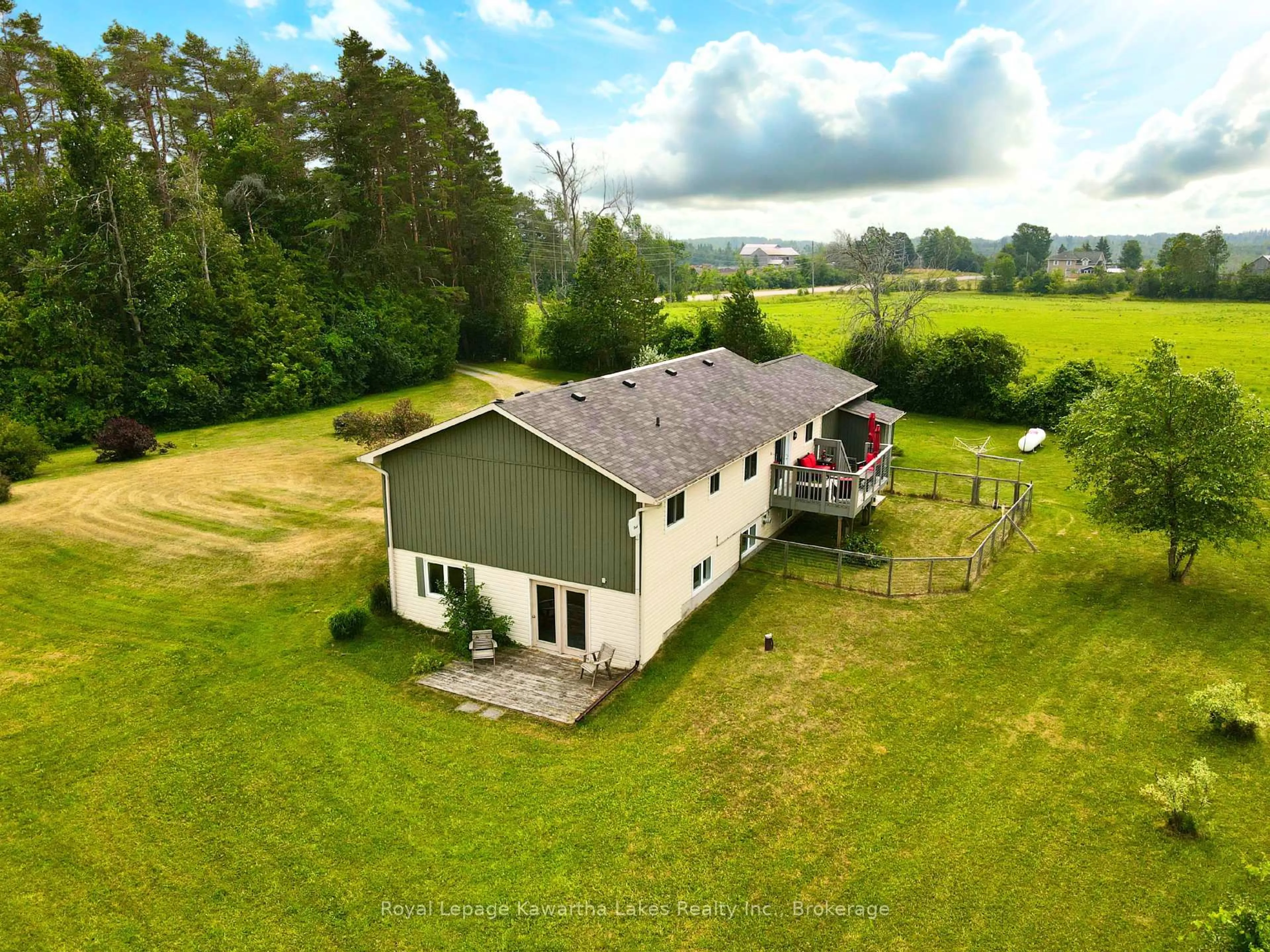 A pic from outside/outdoor area/front of a property/back of a property/a pic from drone, building for 2541 COUNTY ROAD 36 Rd, Kawartha Lakes Ontario K0M 1L0