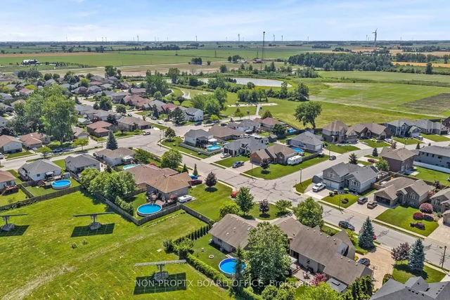 229 St. Peter St, Lakeshore 4