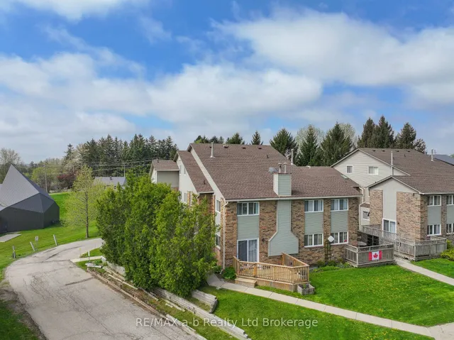 19 WREN Crt #8, Tillsonburg 2