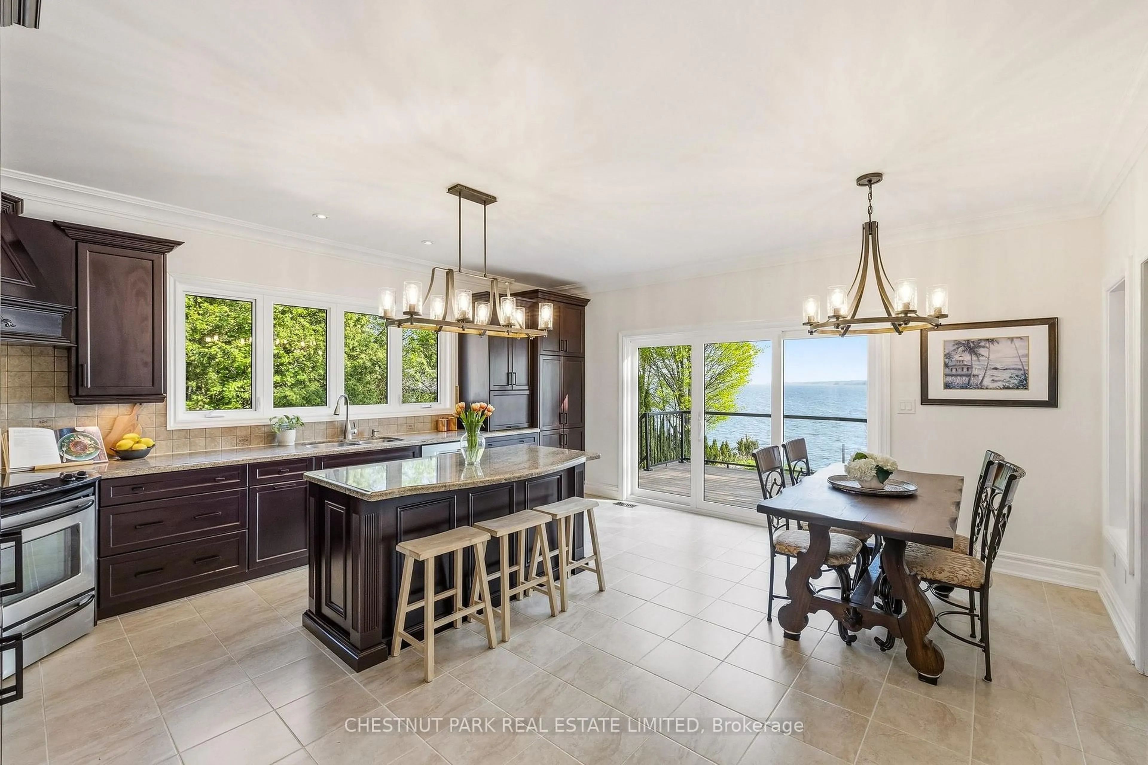 Open concept kitchen, ceramic/tile floor for 89 Gilson St, Kawartha Lakes Ontario K0M 2C0