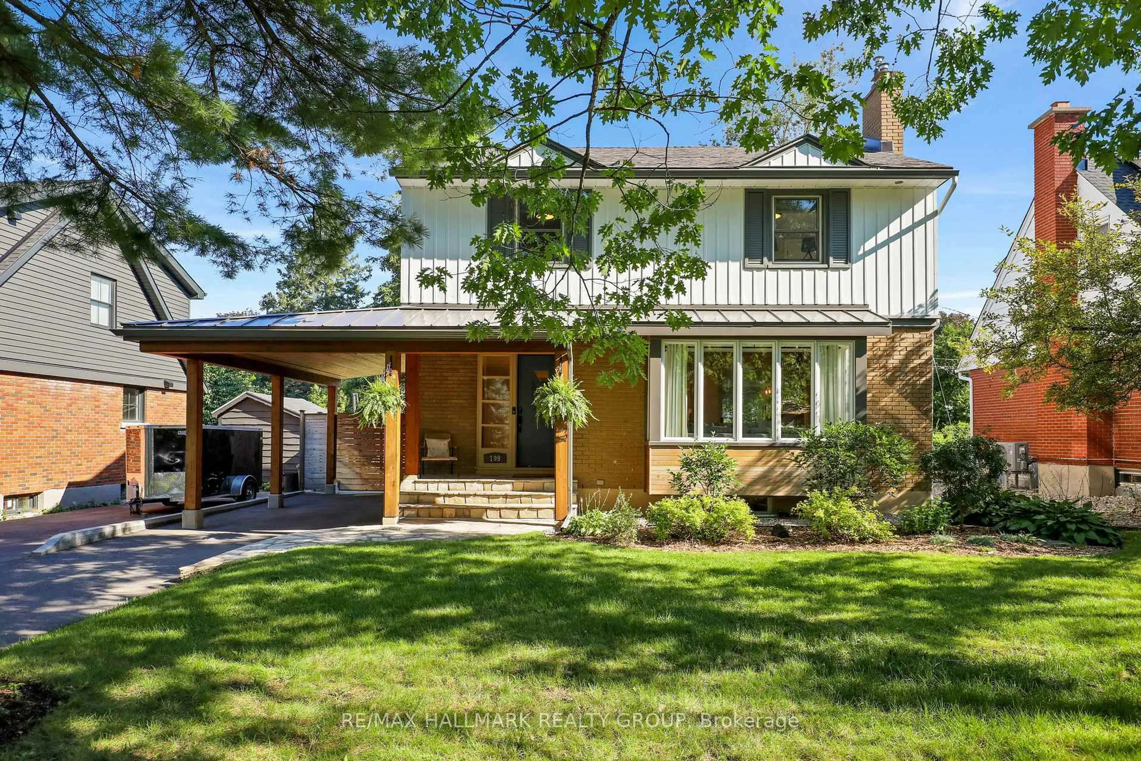 Home with brick exterior material, street for 199 Rachael Ave, Ottawa Ontario K1H 6C5