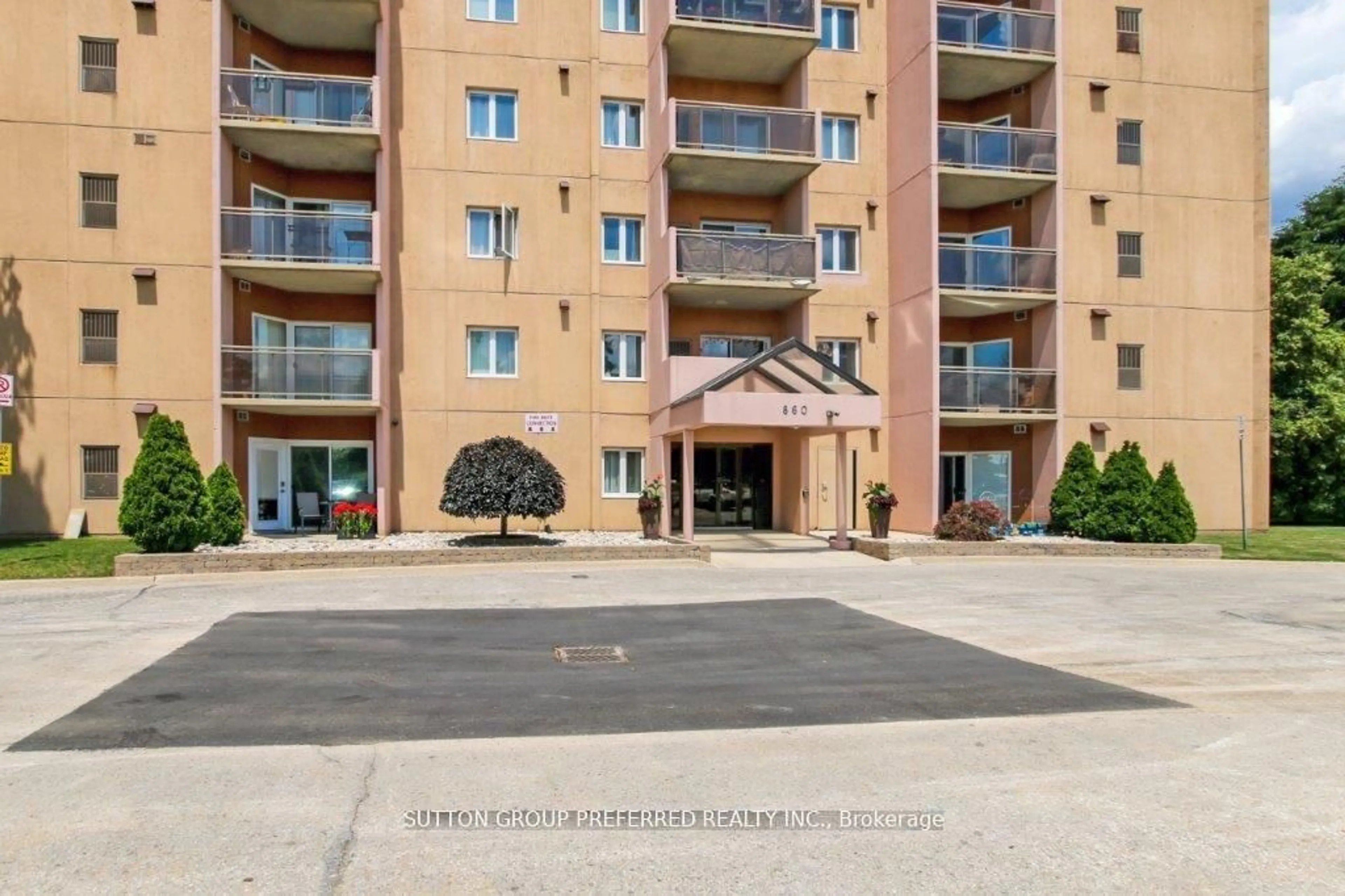 Unknown for 860 Commissioners Rd #202, London South Ontario N6C 5Y8