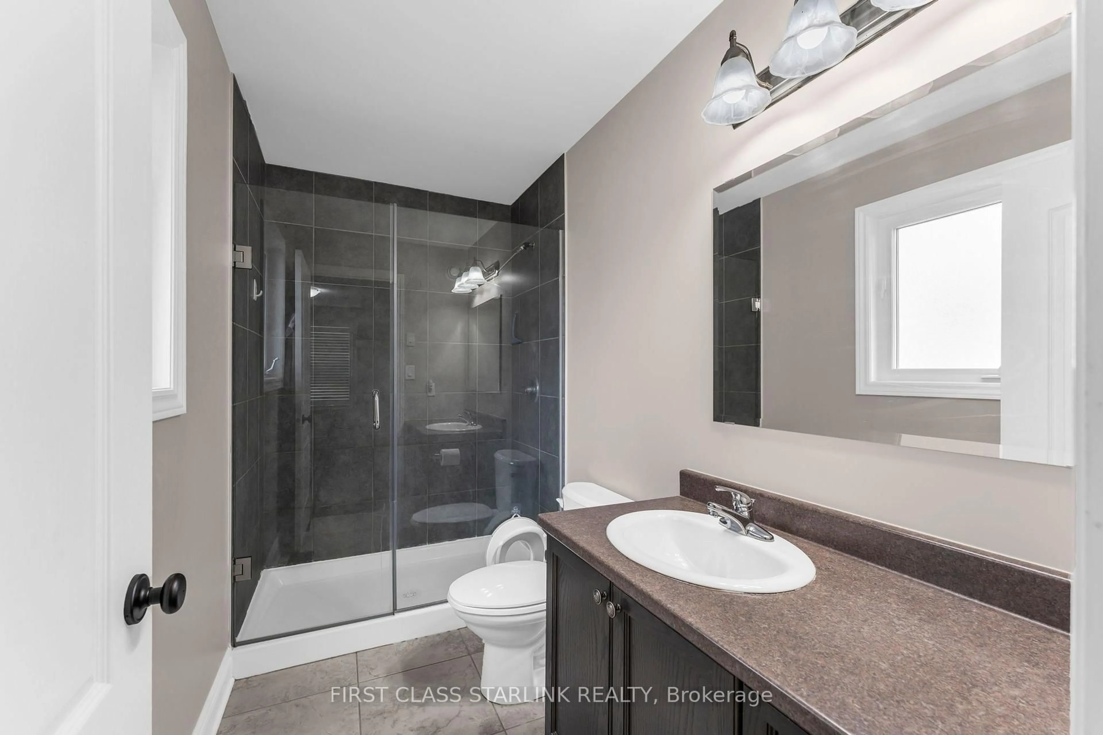Standard bathroom, ceramic/tile floor for 1740 Reginald Bart Dr, Kingston Ontario K7K 7J9