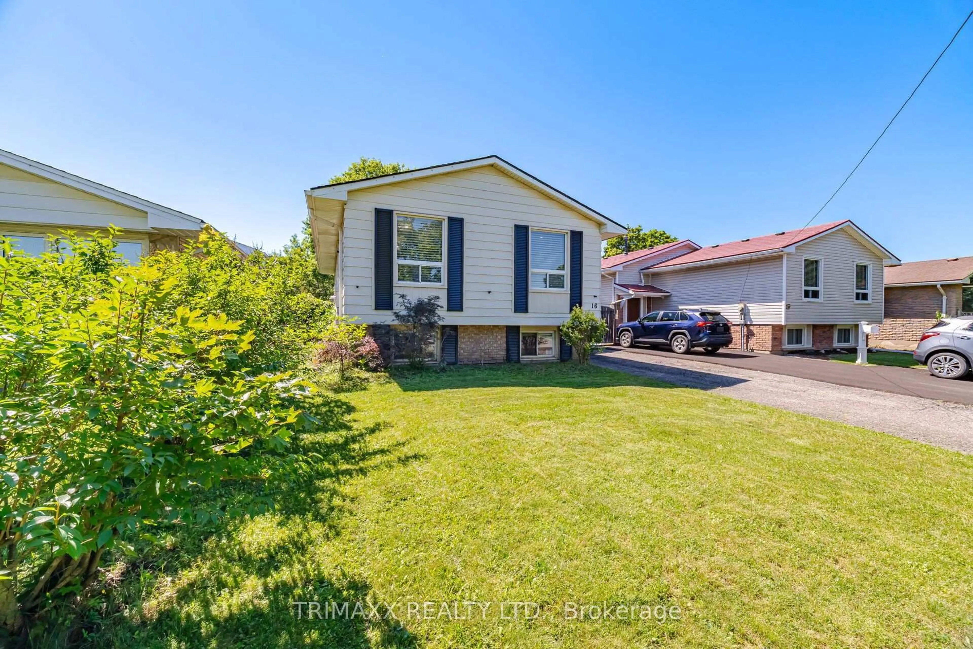 Unknown for 16 Loraine Dr, St. Catharines Ontario L2P 3N8