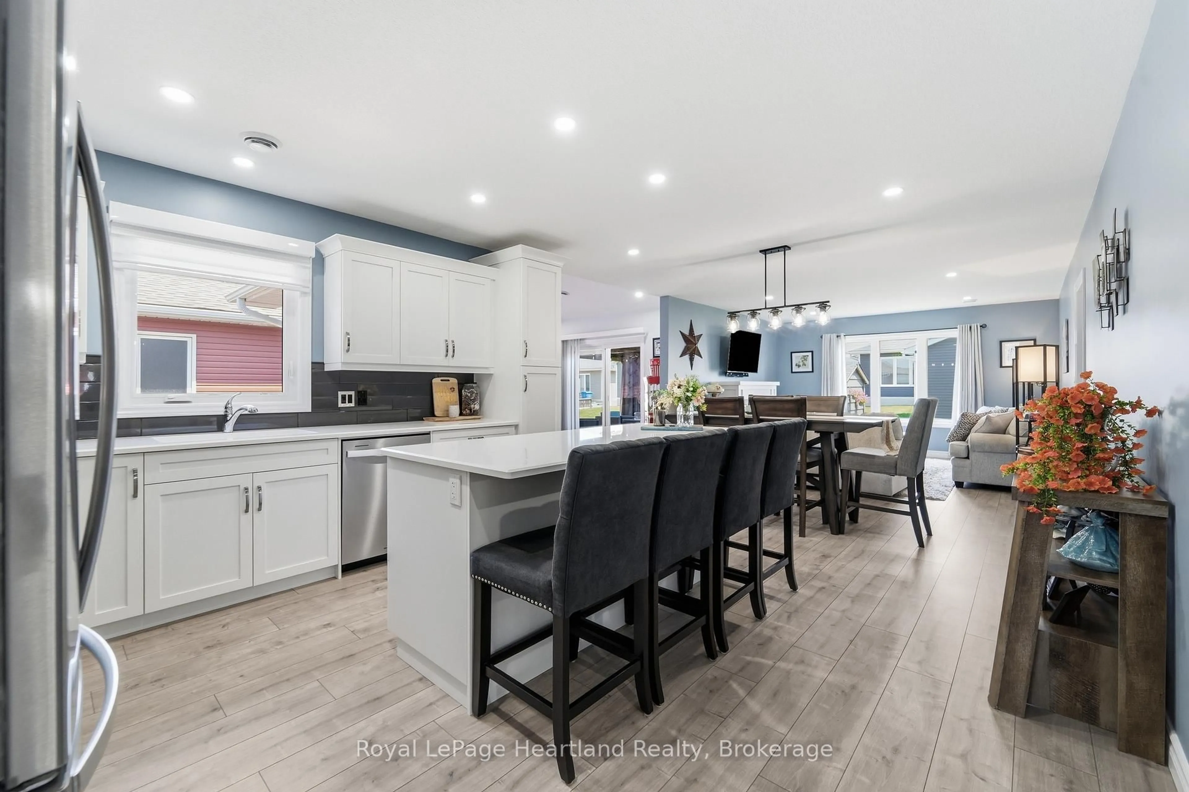 Open concept kitchen, ceramic/tile floor for 237 Lake Breeze Dr, Ashfield-Colborne-Wawanosh Ontario N7A 0C6