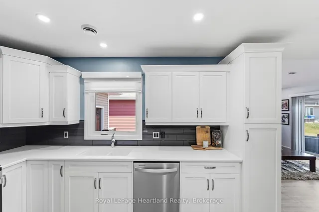 237 Lake Breeze Dr, Ashfield-Colborne-Wawanosh 5