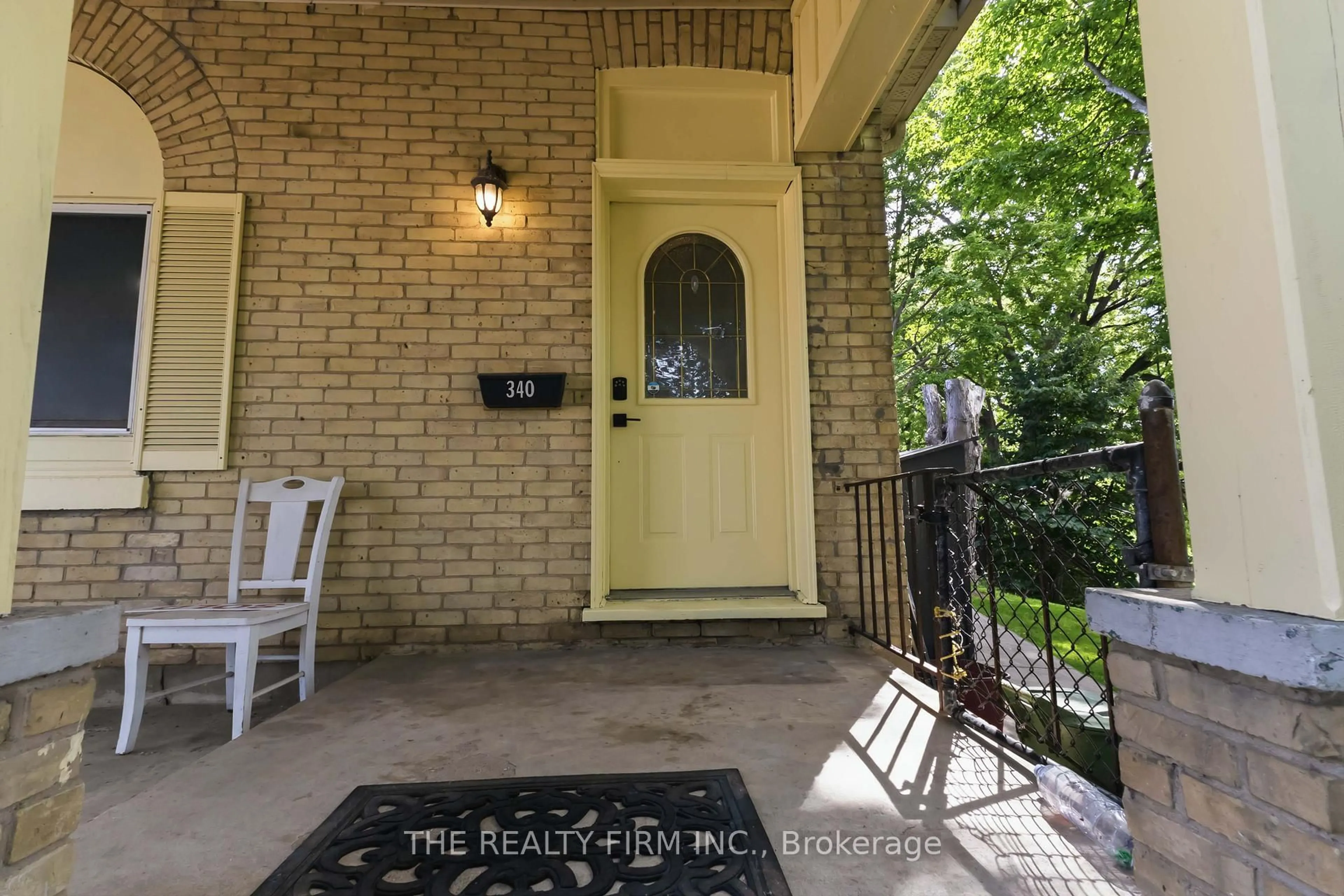 Unknown for 340 Riverside Dr, London North Ontario N6H 1E9