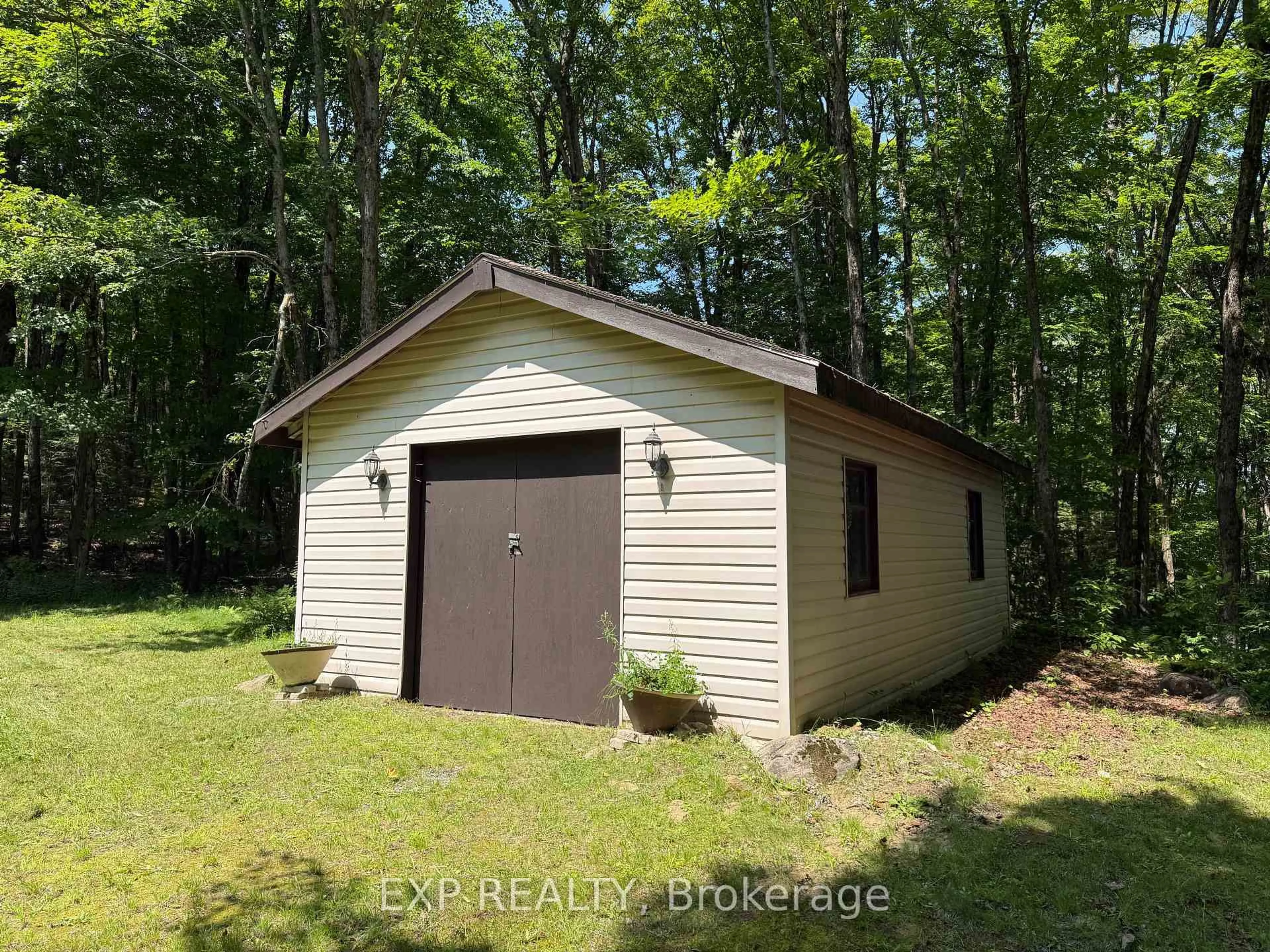 Shed for 1867 Fraserburg Rd, Bracebridge Ontario P1L 1X3