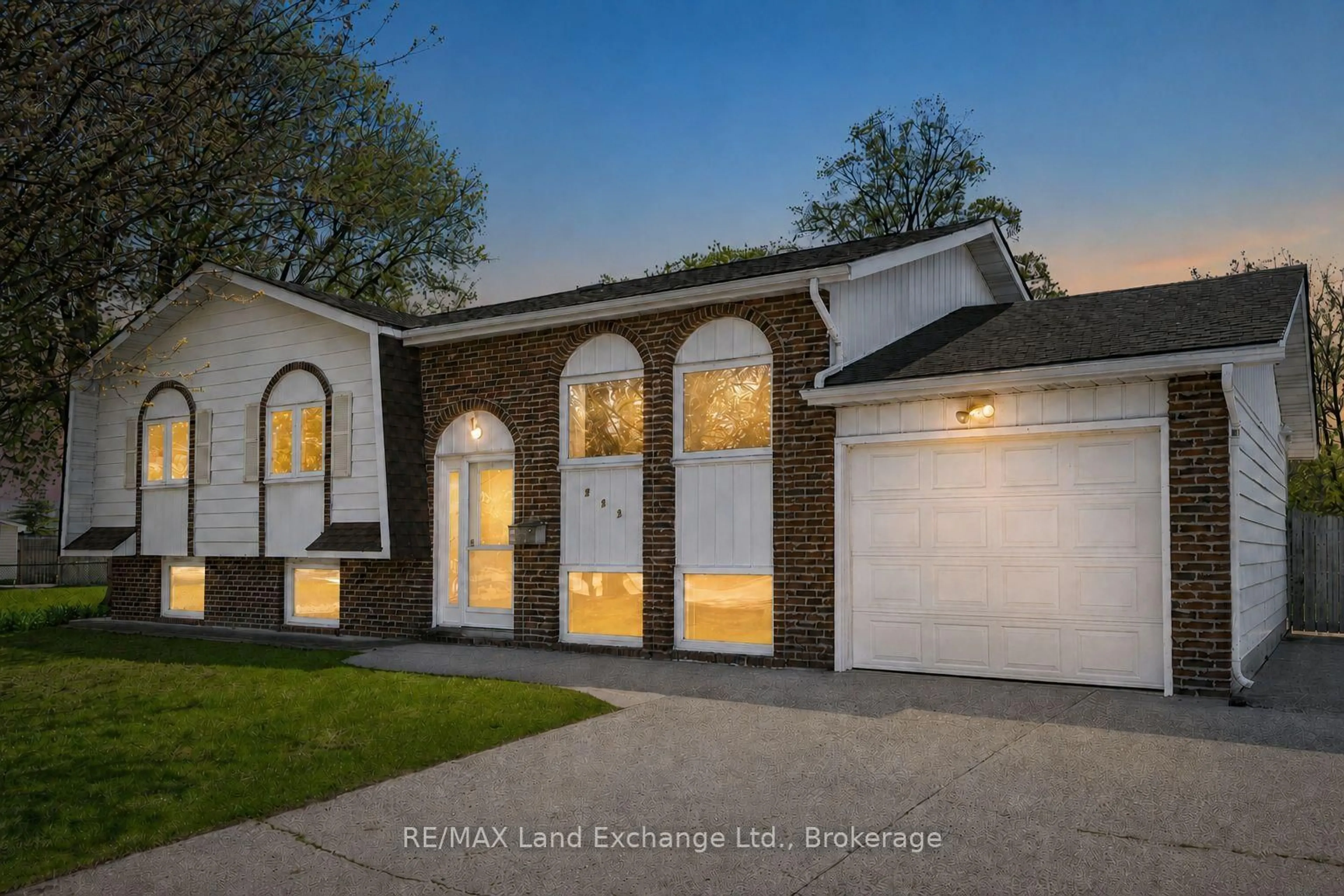 Home with brick exterior material, street for 542 Green St, Saugeen Shores Ontario N0H 2C0