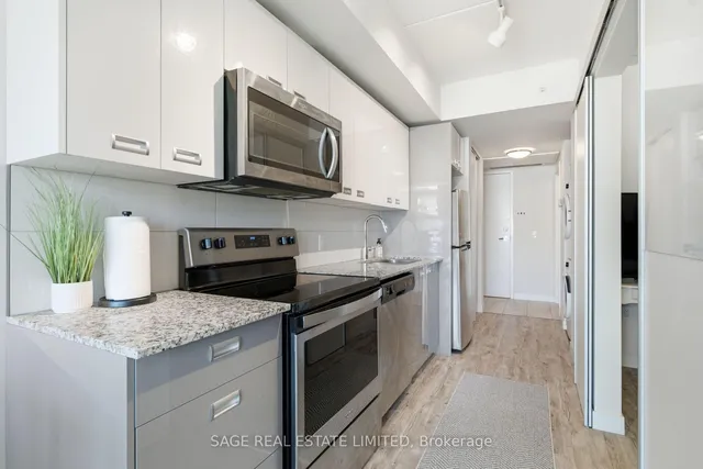 257 Hemlock St #424, Waterloo 4