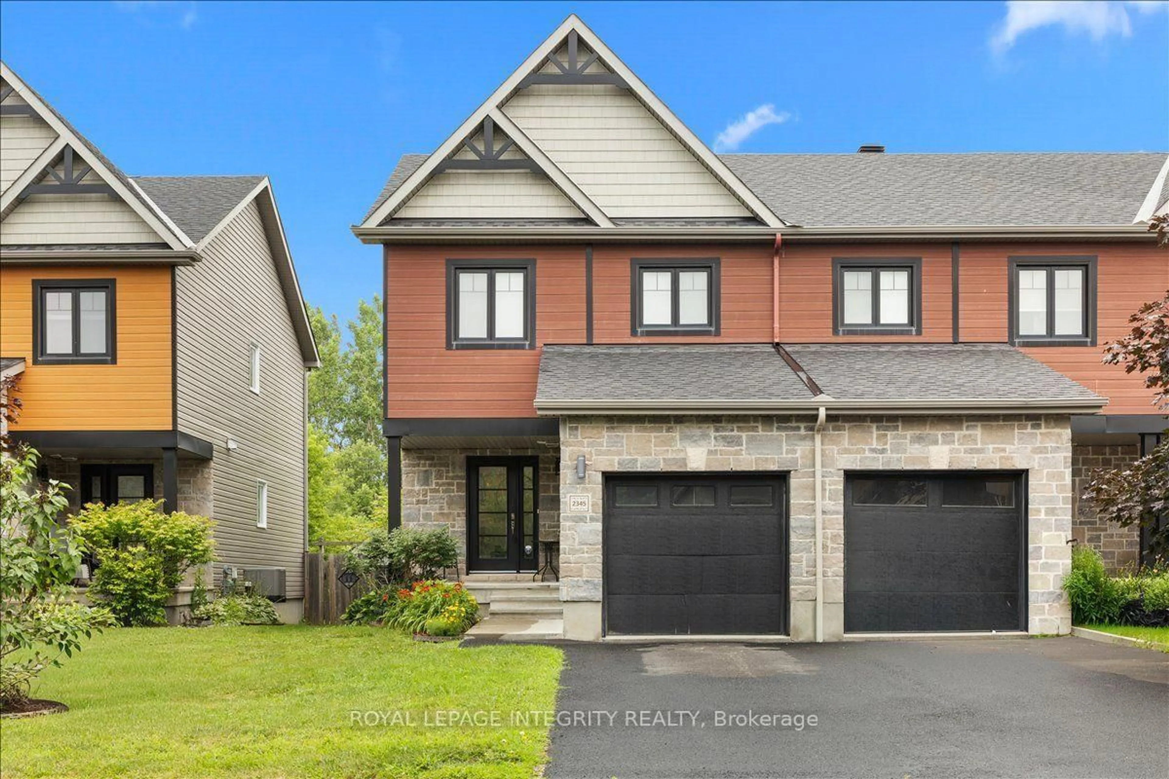 Home with brick exterior material, street for 2345 Marble Cres, Clarence-Rockland Ontario K4K 0H1