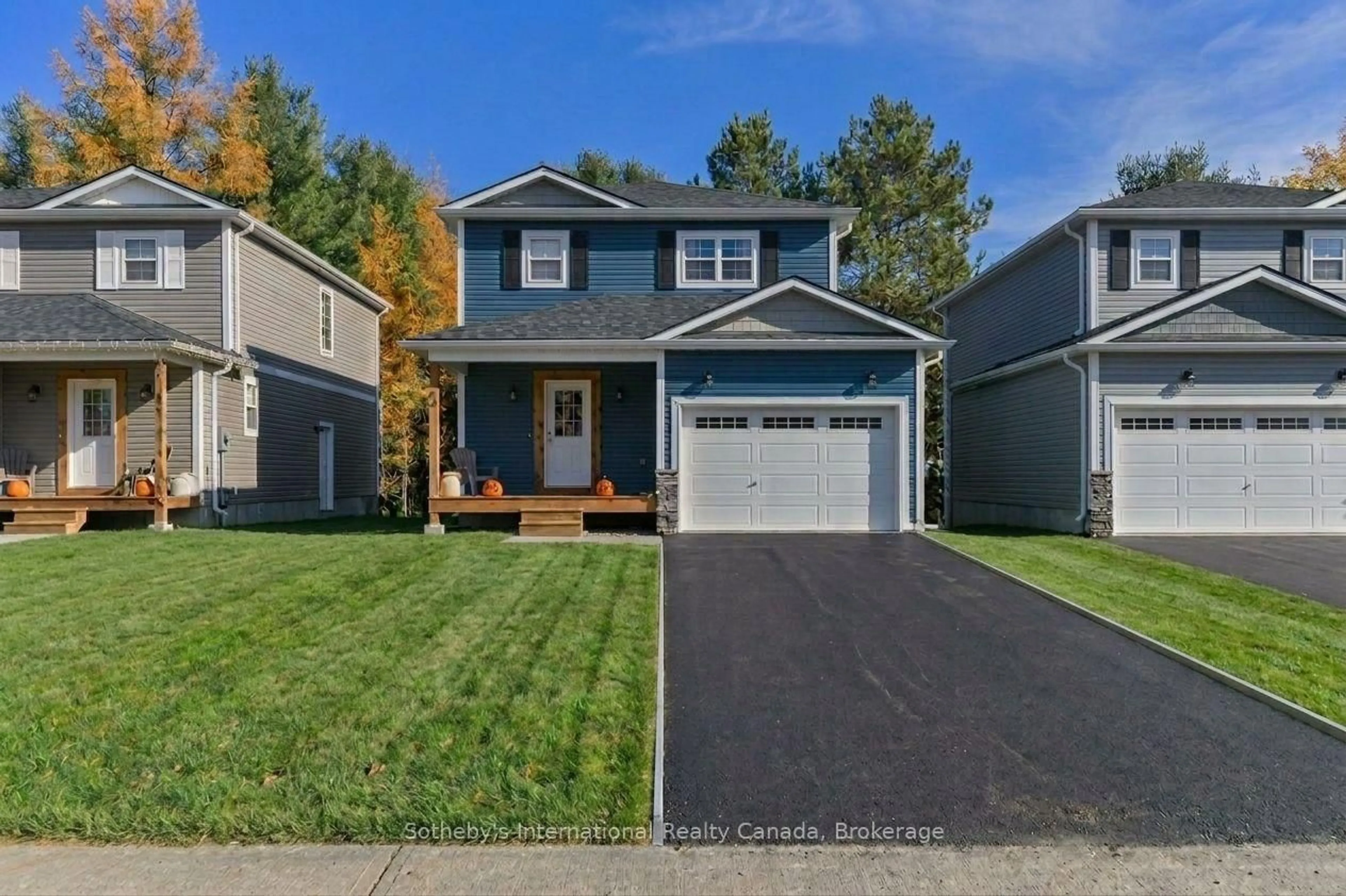 Home with vinyl exterior material, street for Lot 85 Markdale Meadows Dr, Grey Highlands Ontario N0C 1H0