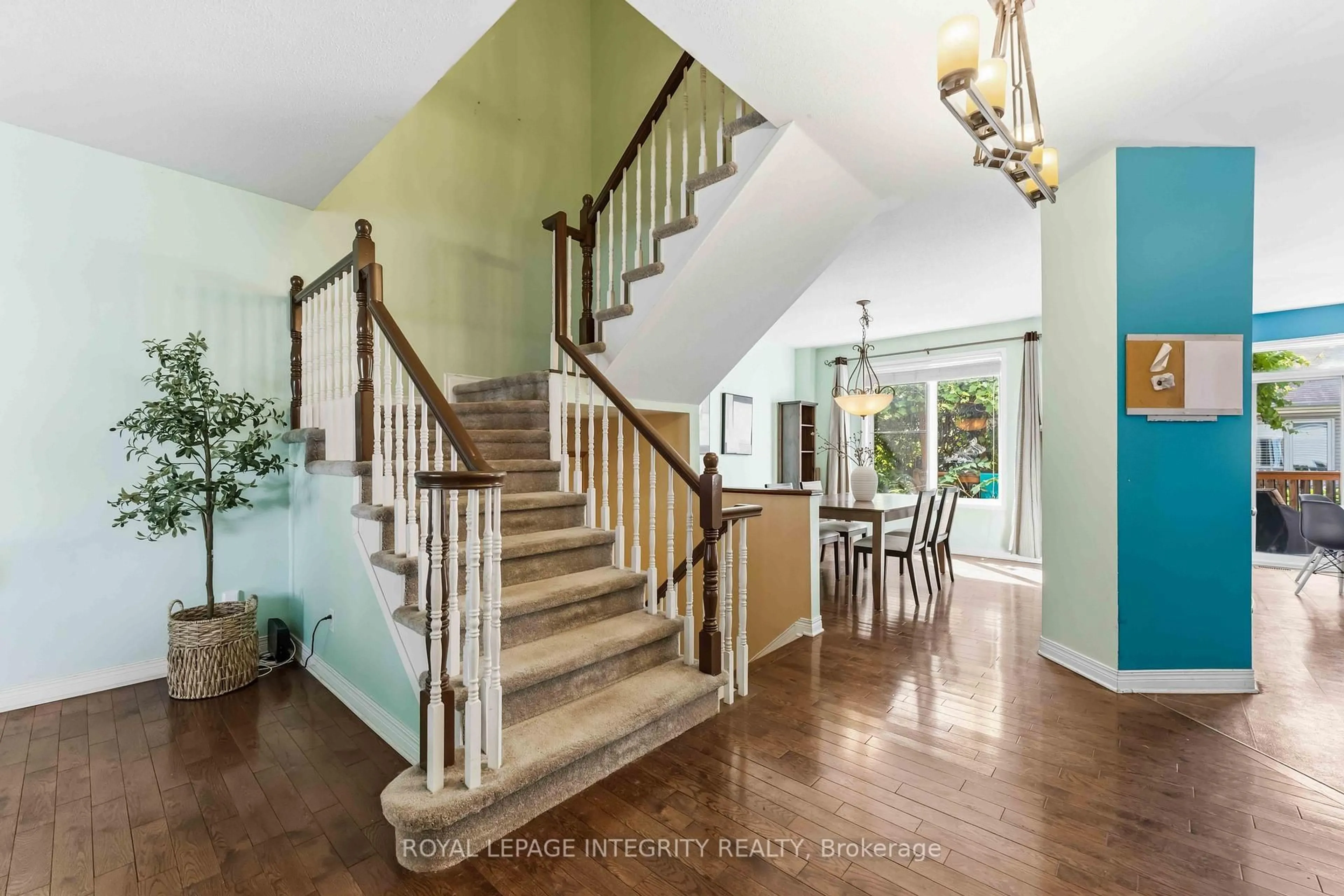 Unknown for 10 Westwinds Pl, Barrhaven Ontario K2G 6L1