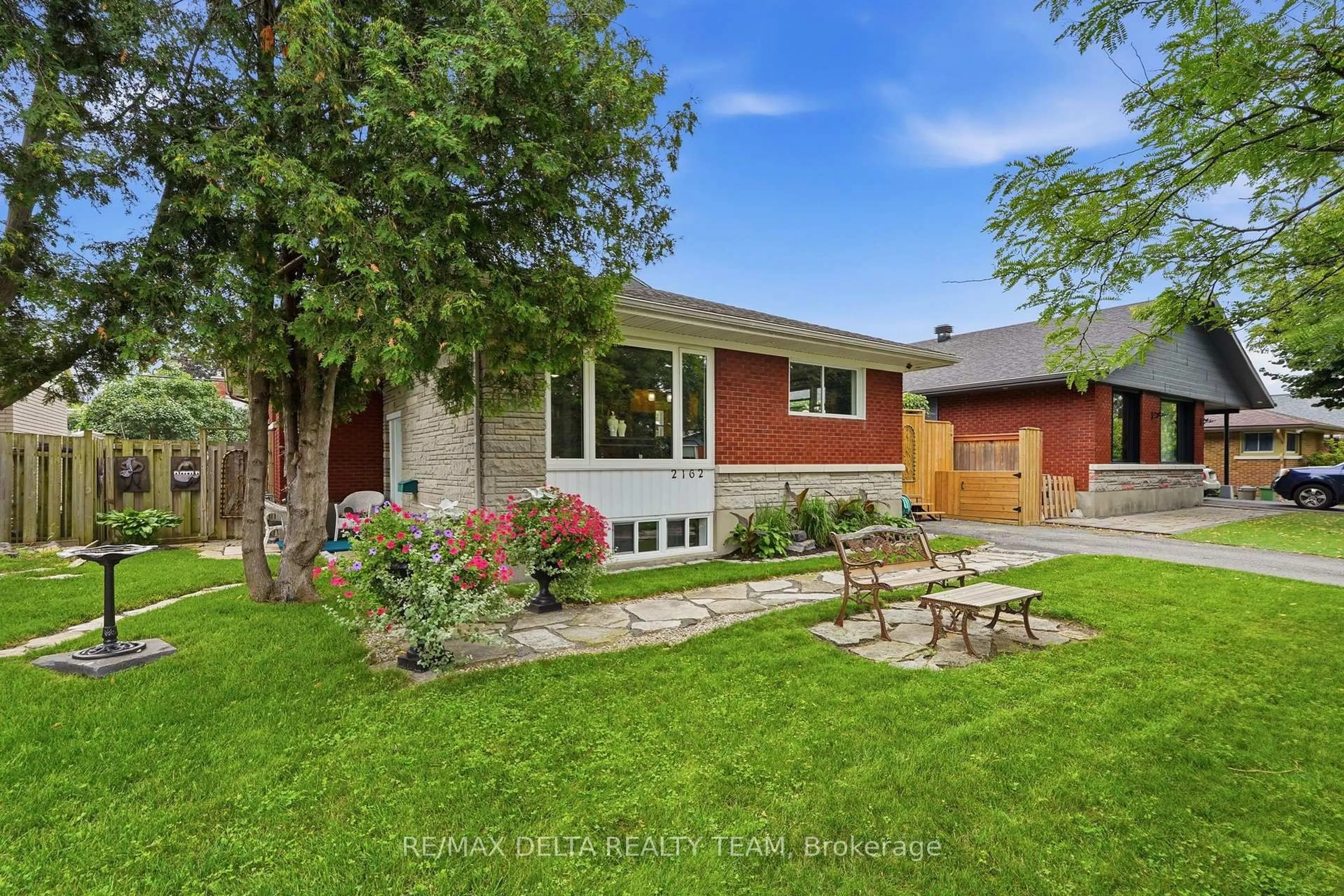 Home with brick exterior material, street for 2162 Rushton Rd, Ottawa Ontario K2A 1N7