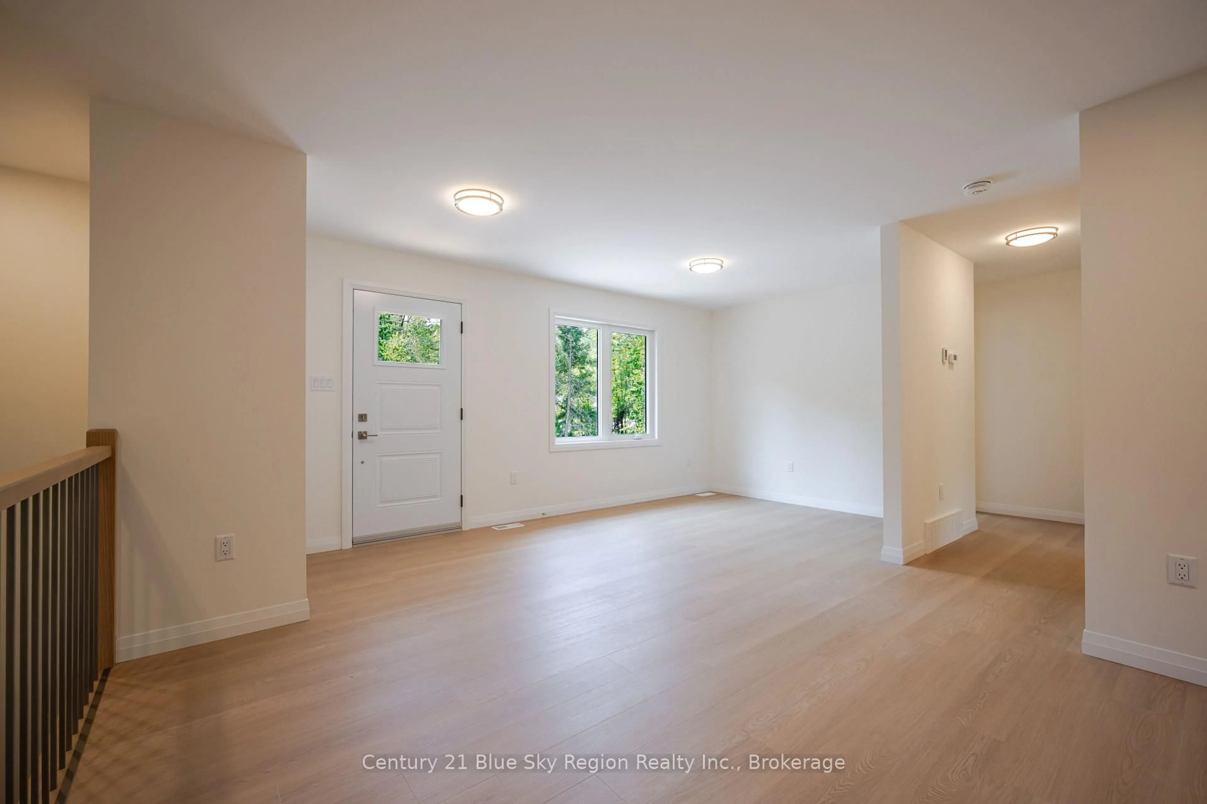 A pic of a room for 112 Riverside Dr, Bonfield Ontario P0H 1E0