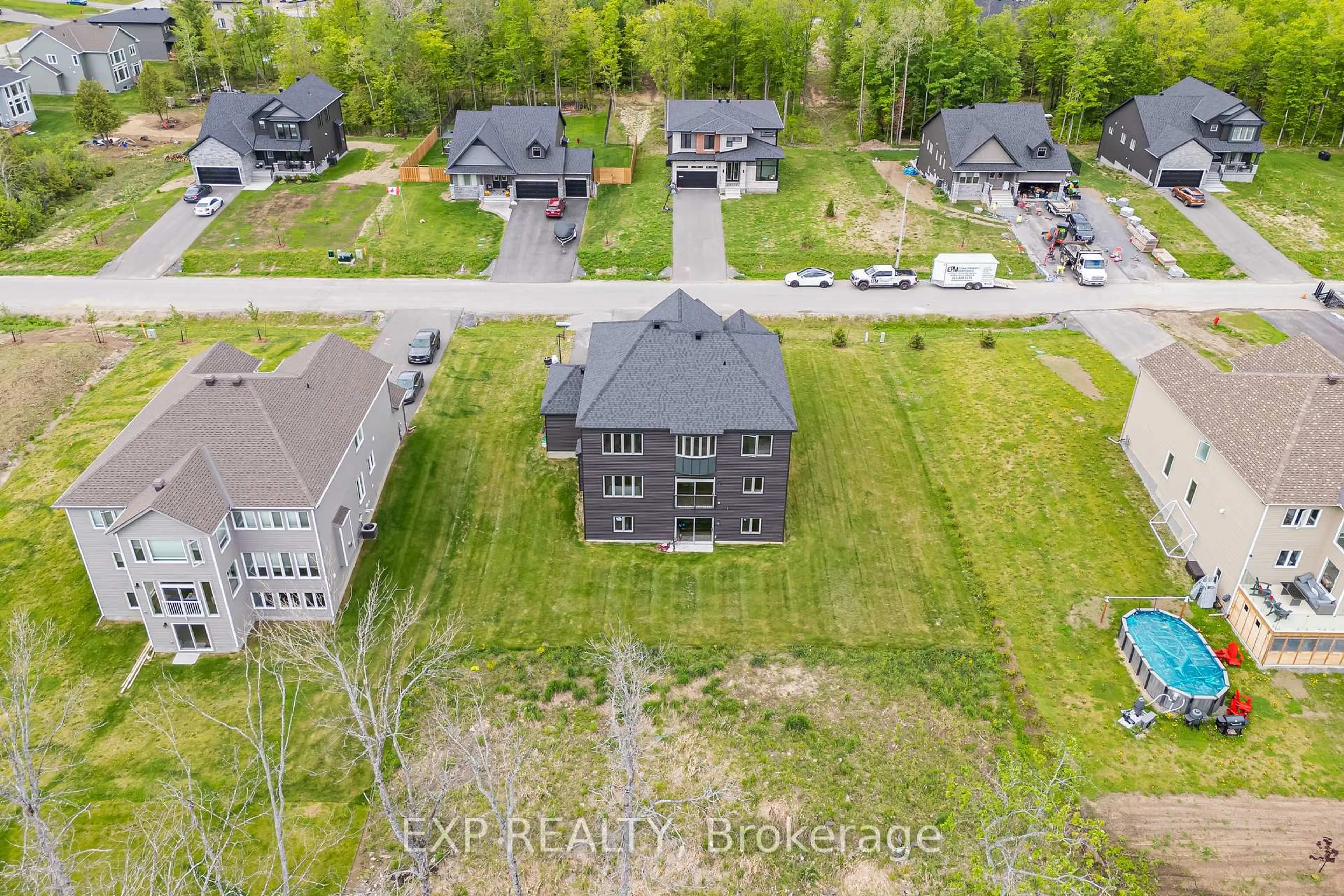 A pic from outside/outdoor area/front of a property/back of a property/a pic from drone, street for 272 Antler Crt, Almonte Ontario K0A 1A0