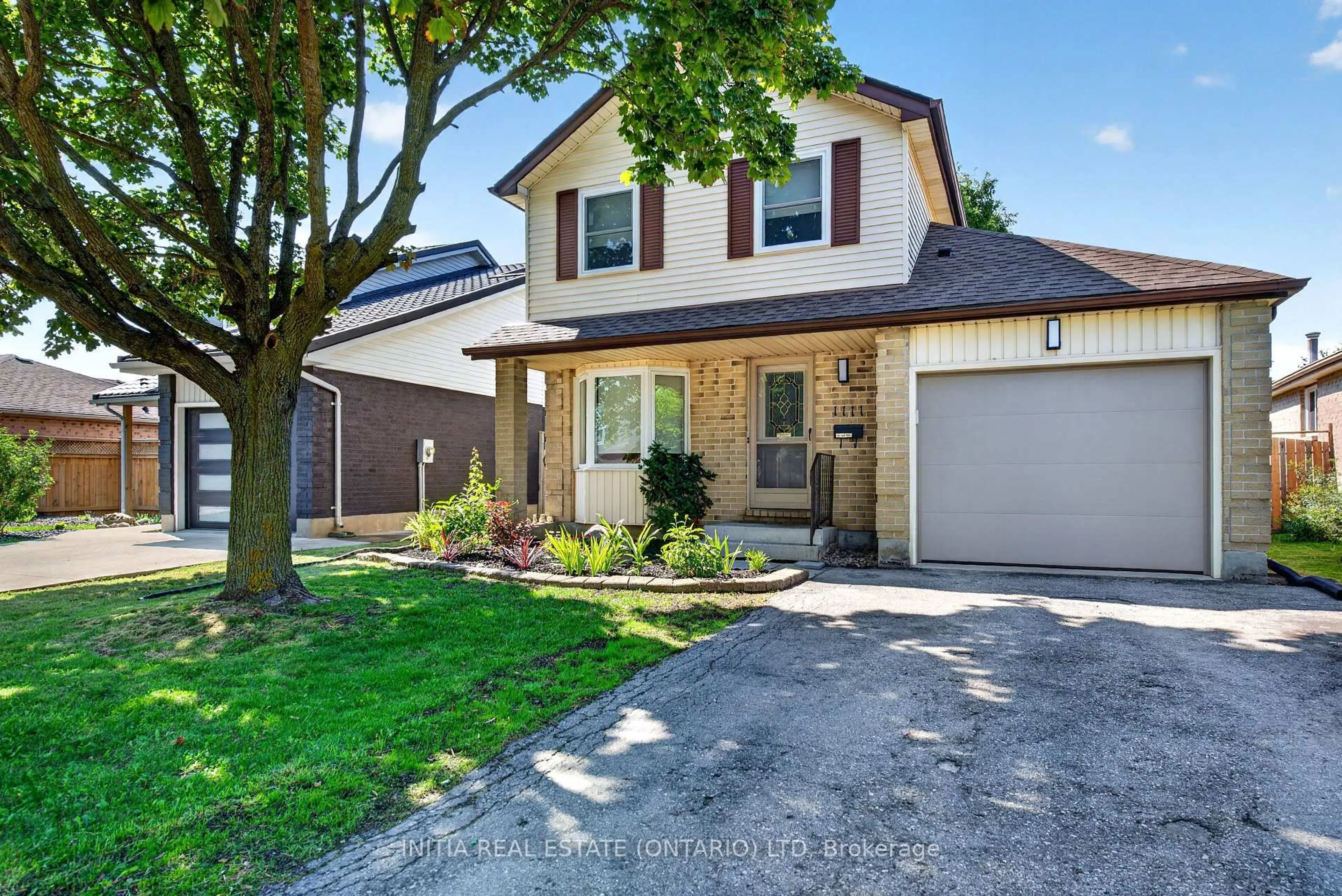 Unknown for 1111 Aldersbrook Rd, London North Ontario N6G 2X2