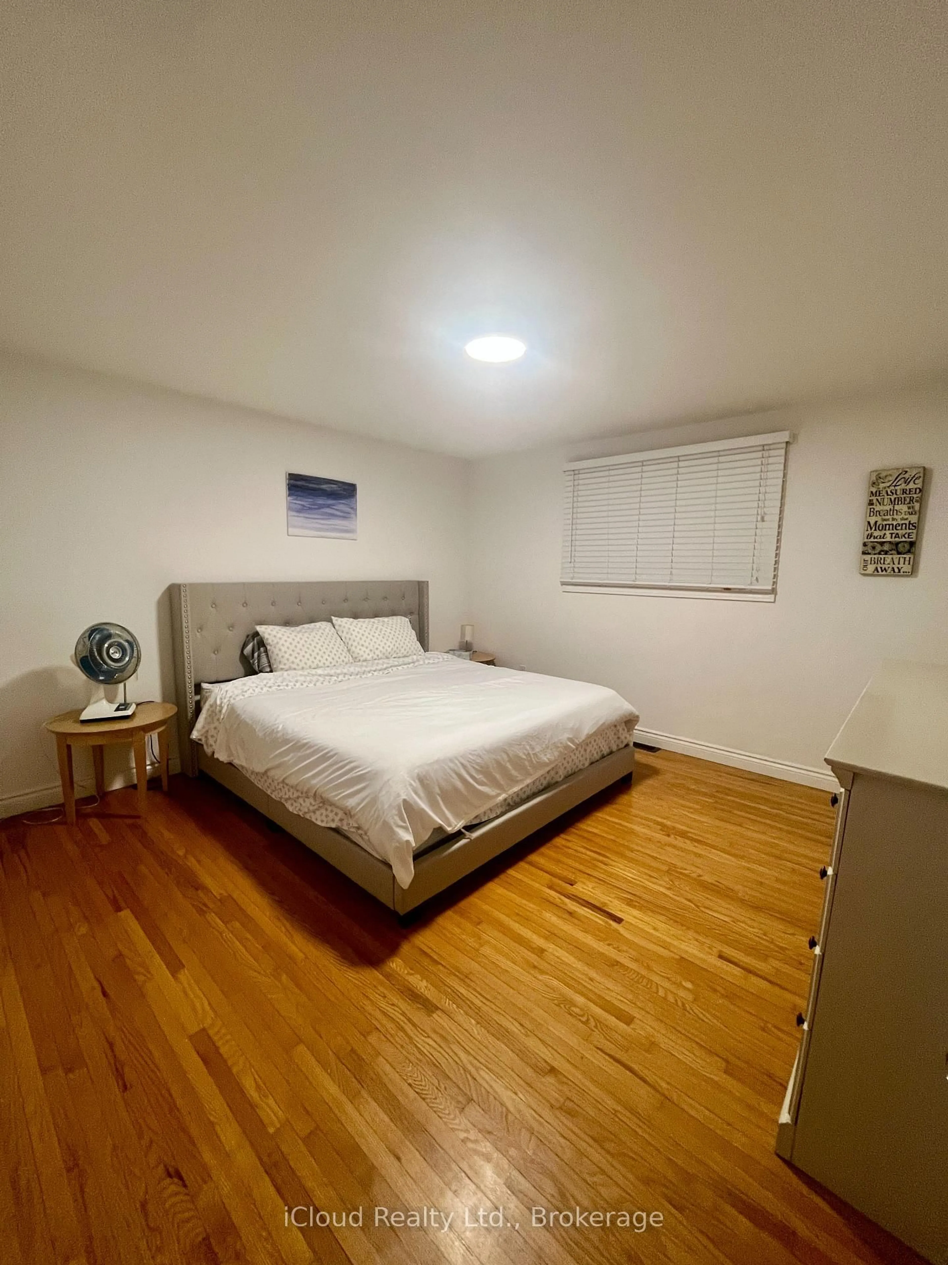 A pic of a room for 143 Morenz Cres, Kingston Ontario K7K 2X4