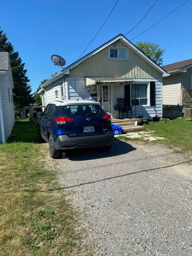 30 Bocage St, Quinte West 2