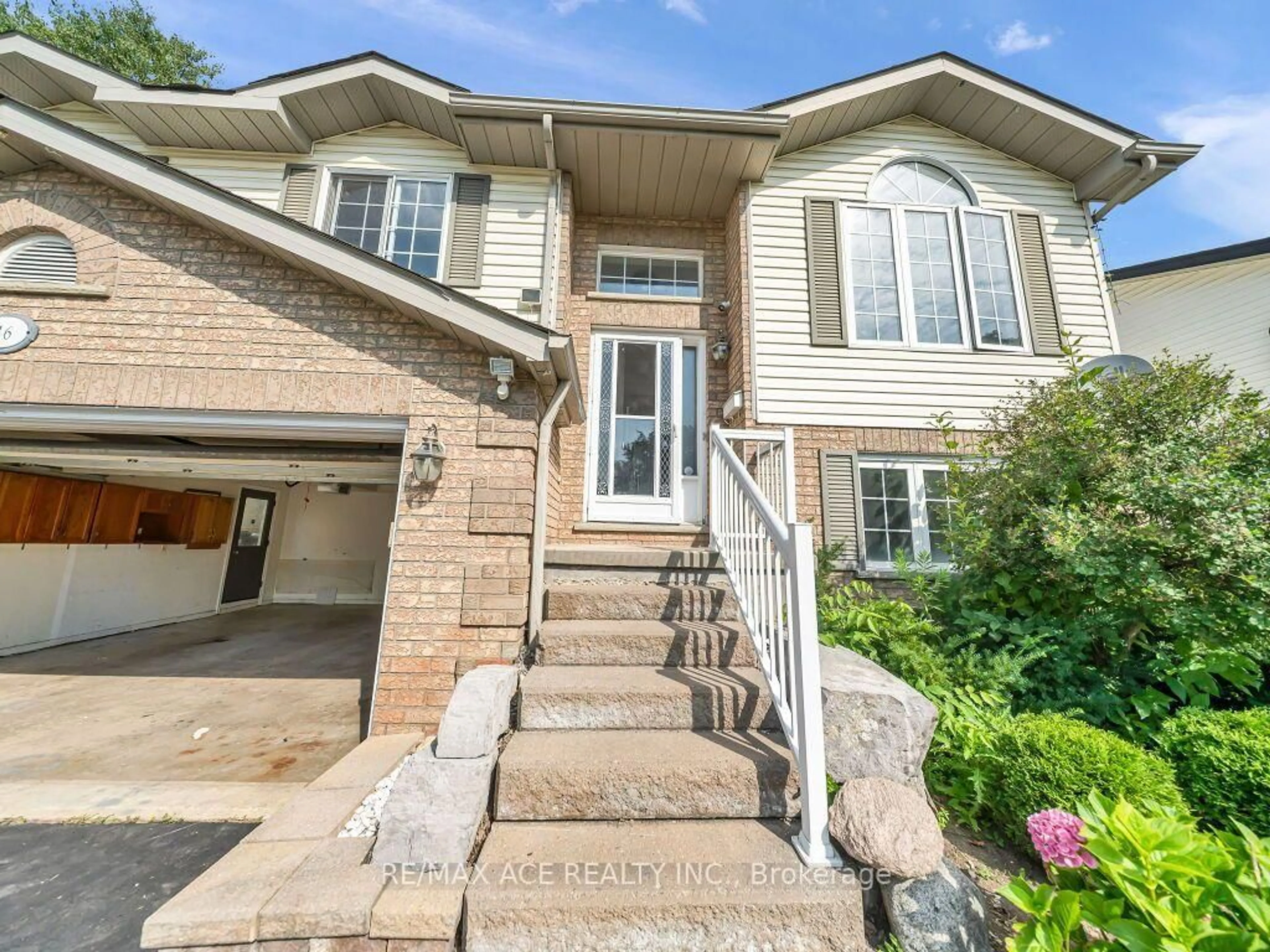 Home with brick exterior material, street for 46 McLachlan Pl, Guelph Ontario N1H 8K4