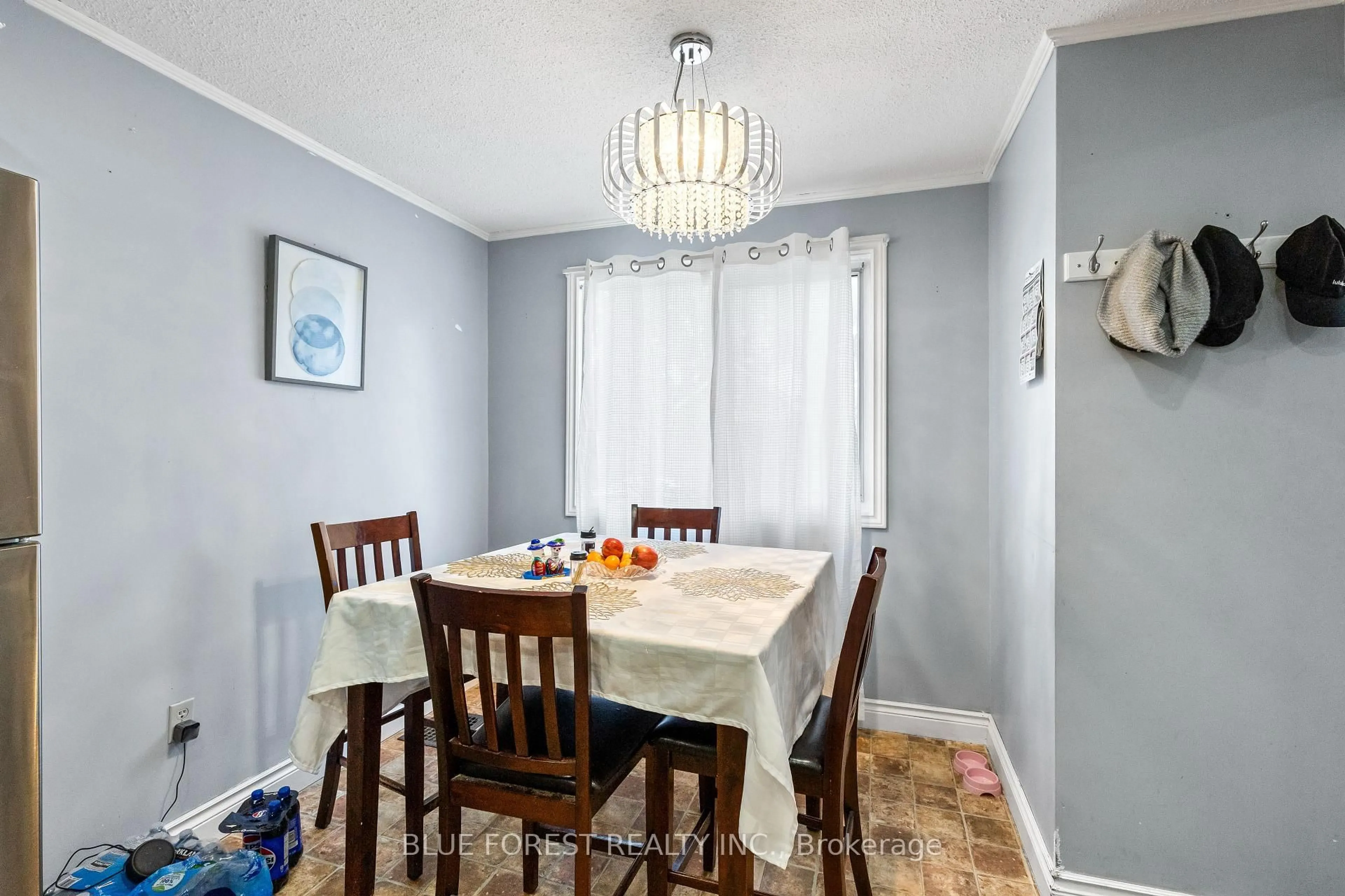 Dining room, unknown for 69 Connaught Ave, London East Ontario N5Y 3A5