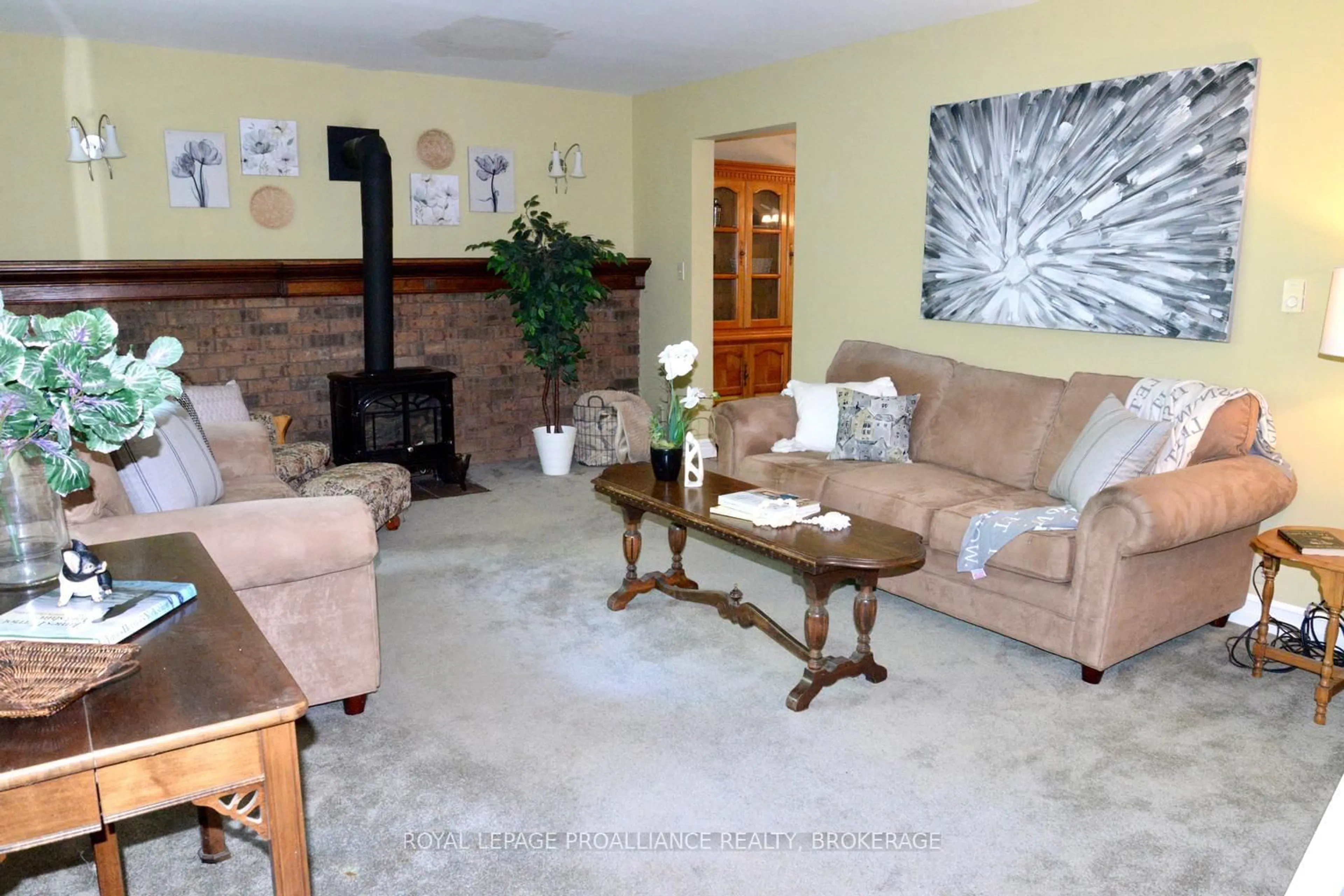 Living room with furniture, unknown for 1852 Mac Alpine Rd, Gananoque Ontario K7G 2V5