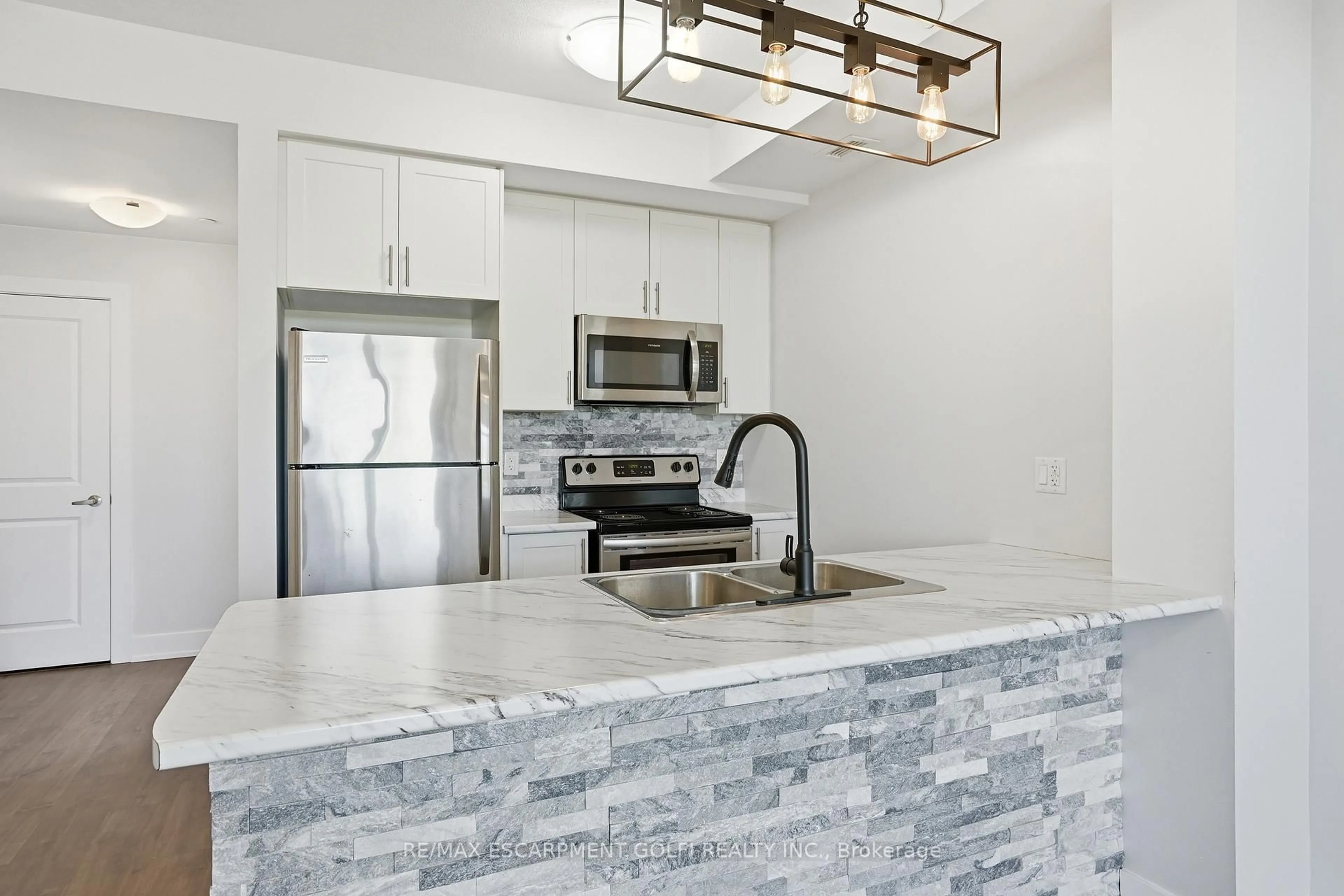 Unknown for 101 SHOREVIEW Pl #129, Hamilton Ontario L8E 0K2