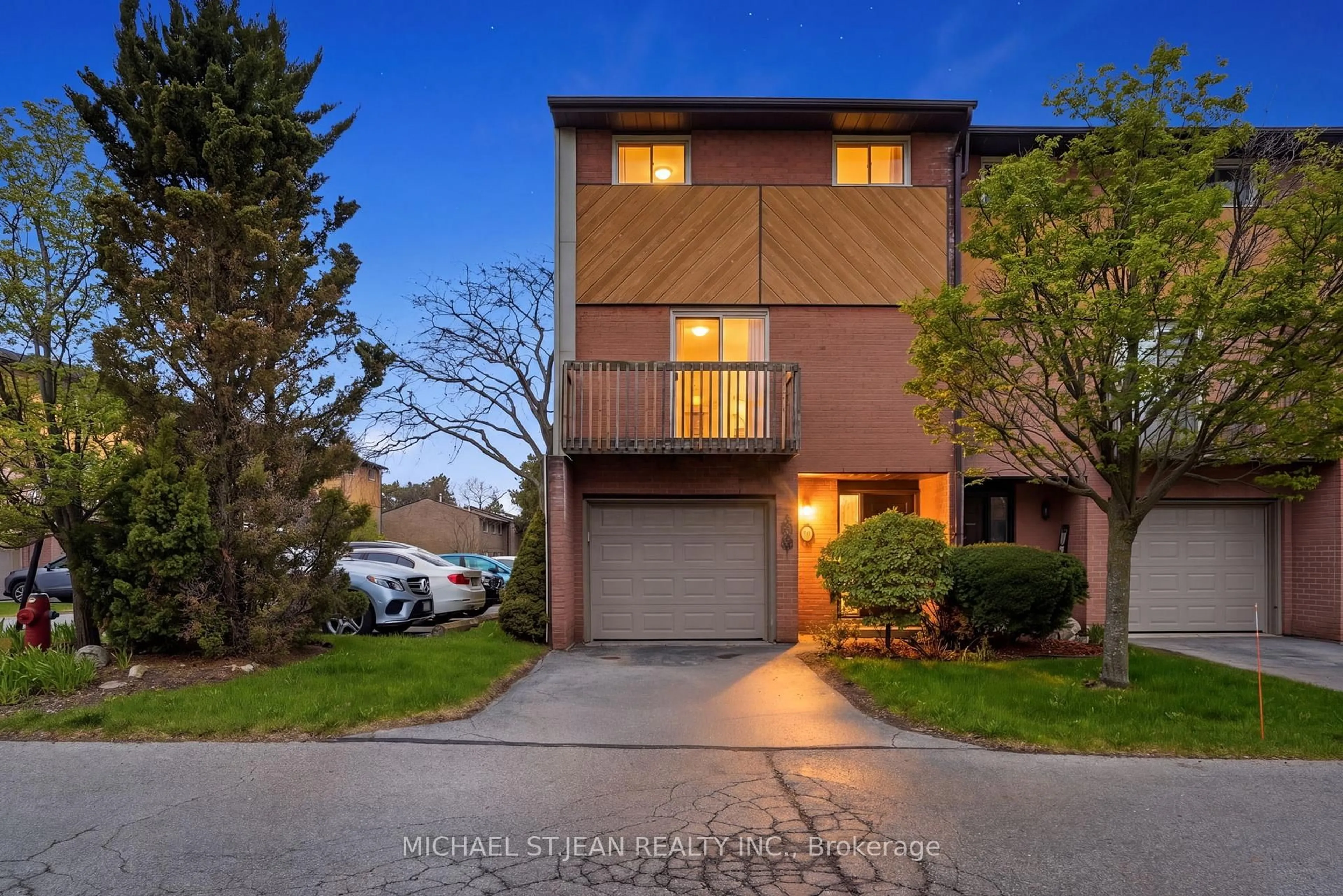 Home with brick exterior material, street for 445 Stone Church Rd #19, Hamilton Ontario L9B 2L5