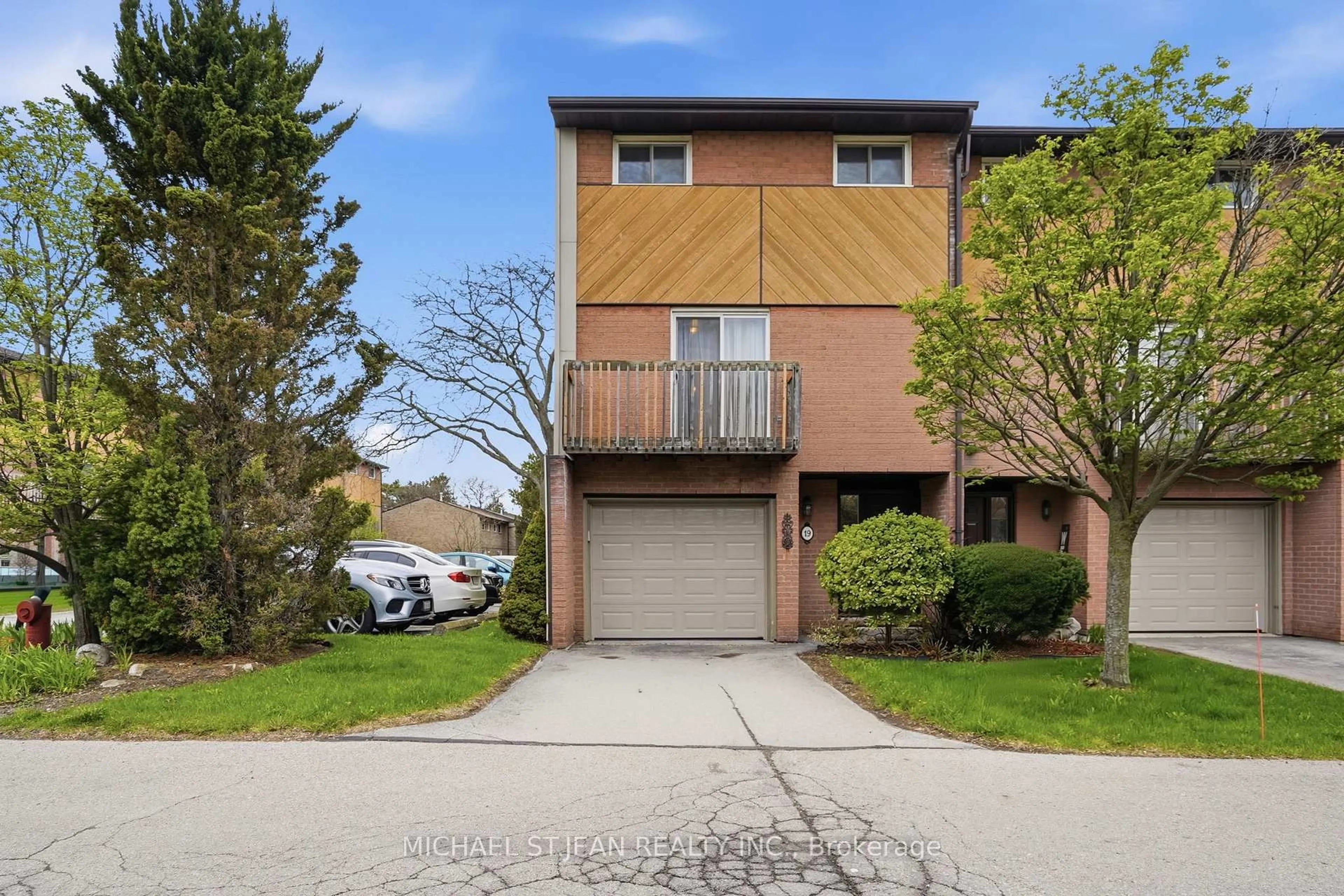 Unknown for 445 Stone Church Rd #19, Hamilton Ontario L9B 2L5