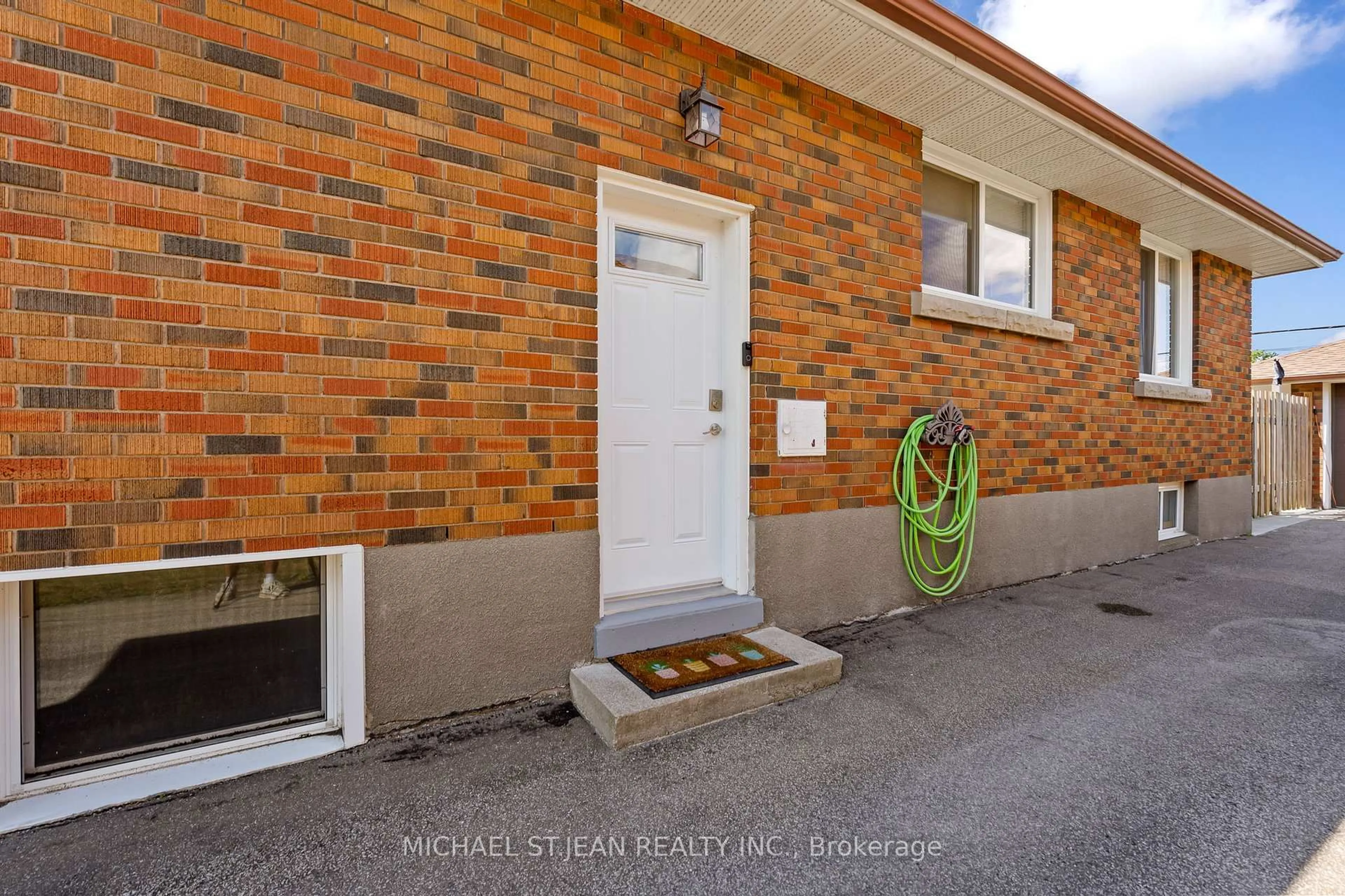 Unknown for 96 Clarke St, Port Colborne Ontario L3K 2G3