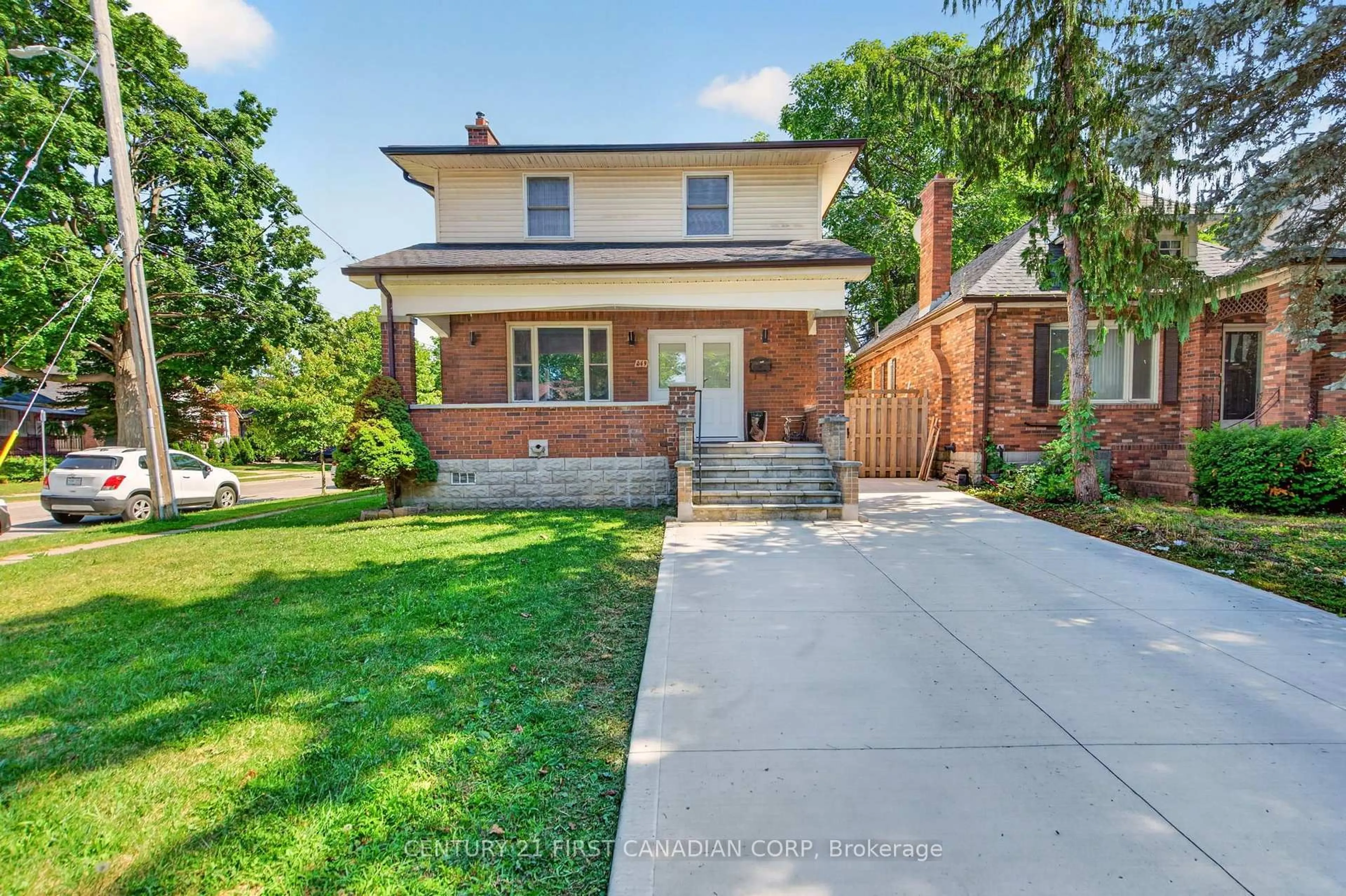Home with brick exterior material, street for 569 Cheapside St, London East Ontario N5Y 3X7