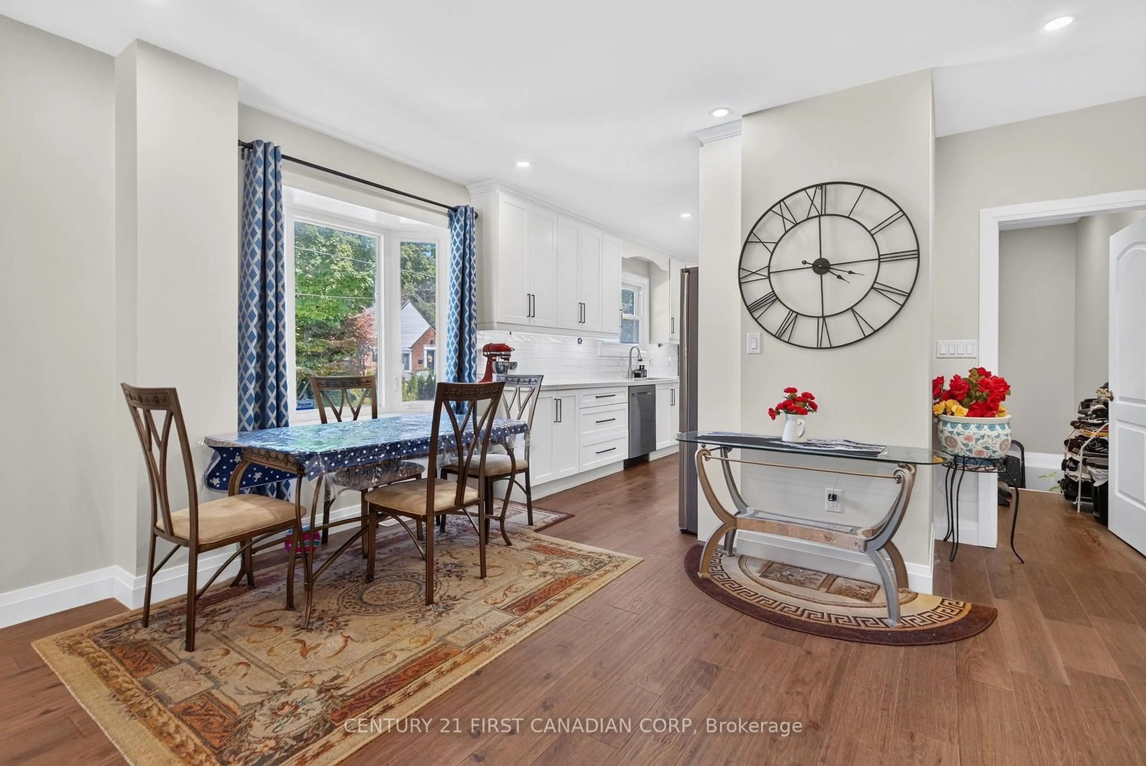 Open concept kitchen, ceramic/tile floor for 569 Cheapside St, London East Ontario N5Y 3X7