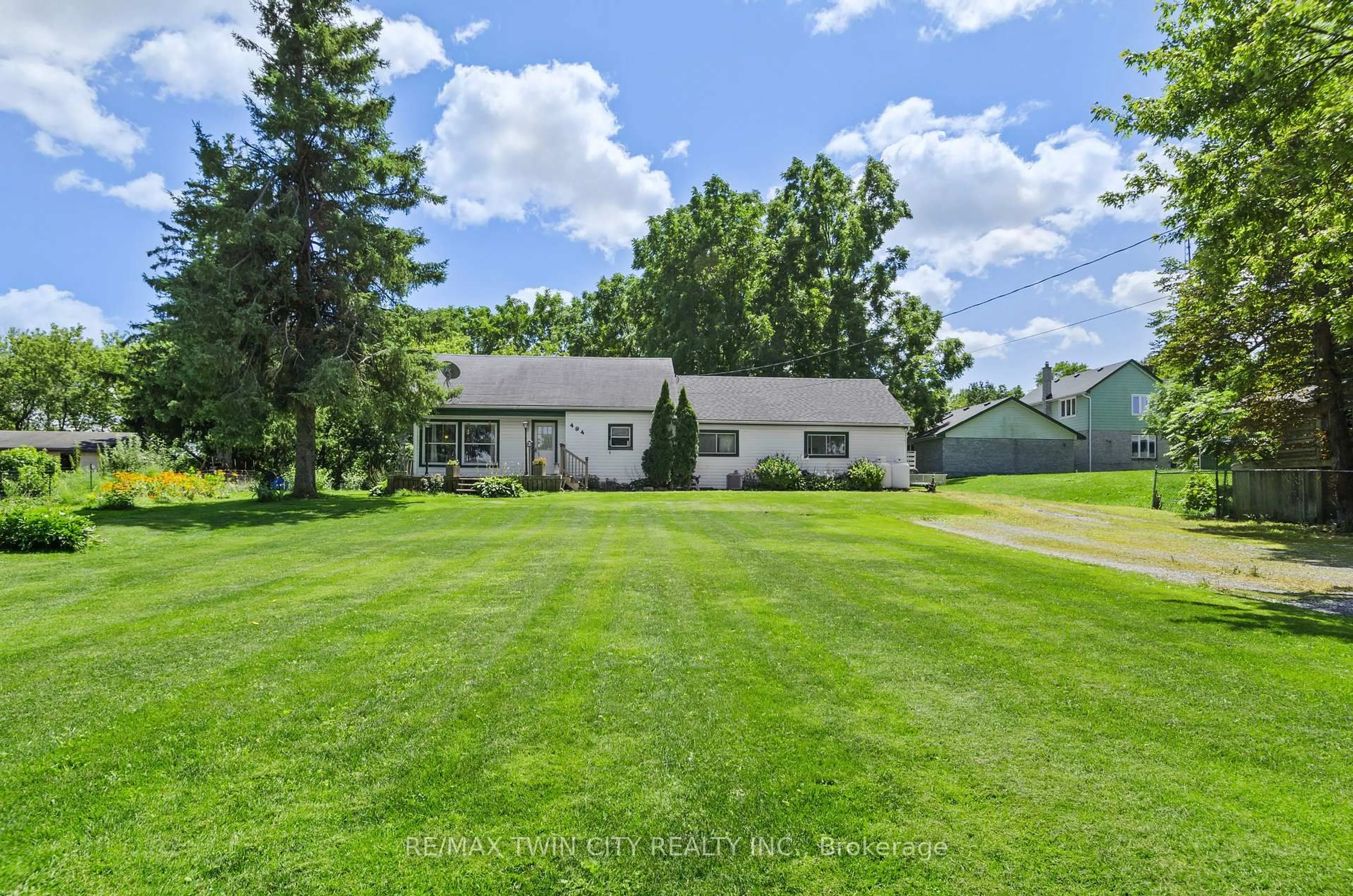 A pic from outside/outdoor area/front of a property/back of a property/a pic from drone, unknown for 494 Conc 14 Walpole Rd, Haldimand Ontario N0A 1E0