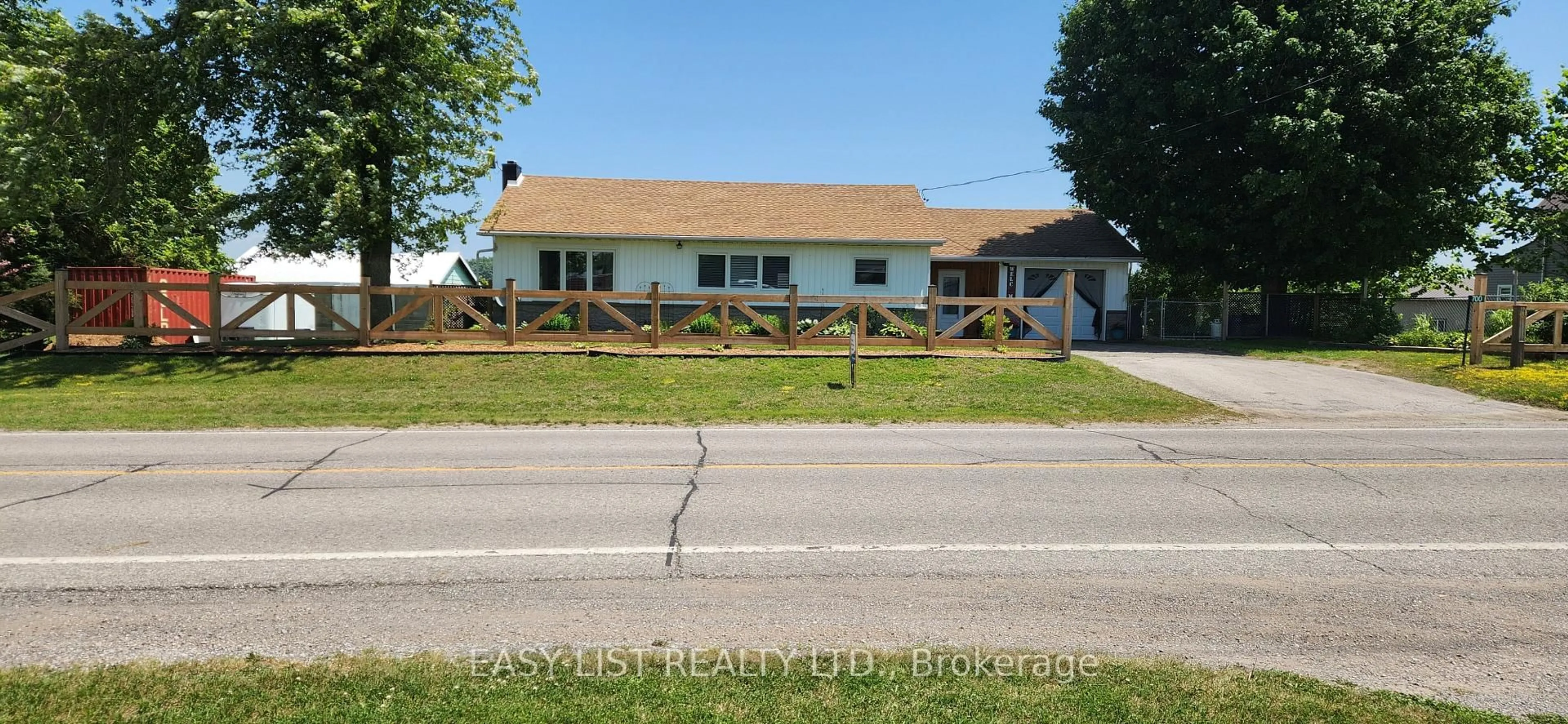 A pic from outside/outdoor area/front of a property/back of a property/a pic from drone, street for 700 Norfolk County Road 28, Norfolk Ontario N0E 1G0
