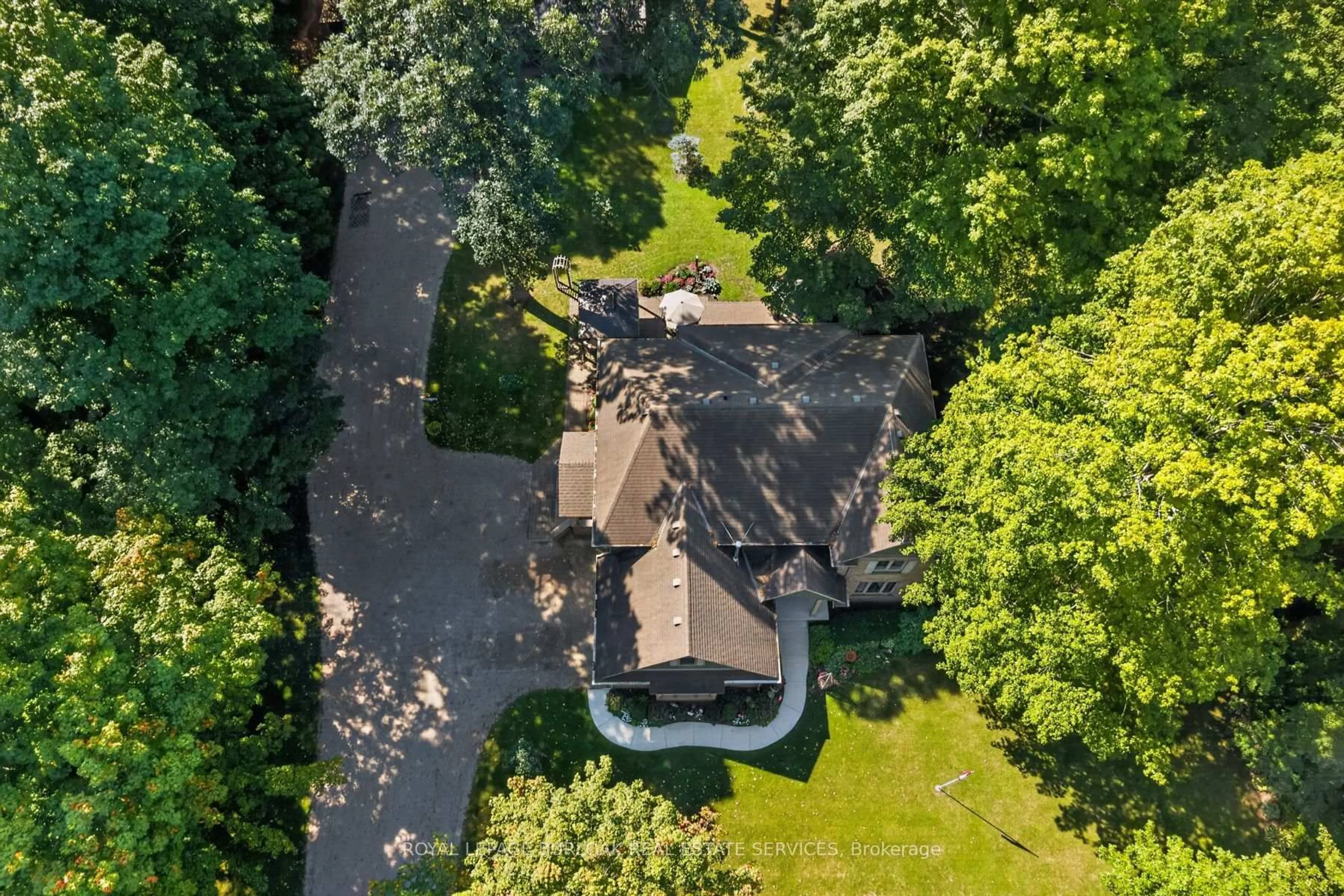 A pic from outside/outdoor area/front of a property/back of a property/a pic from drone, unknown for 238 Norwich Townline, Norfolk Ontario N0J 1R0