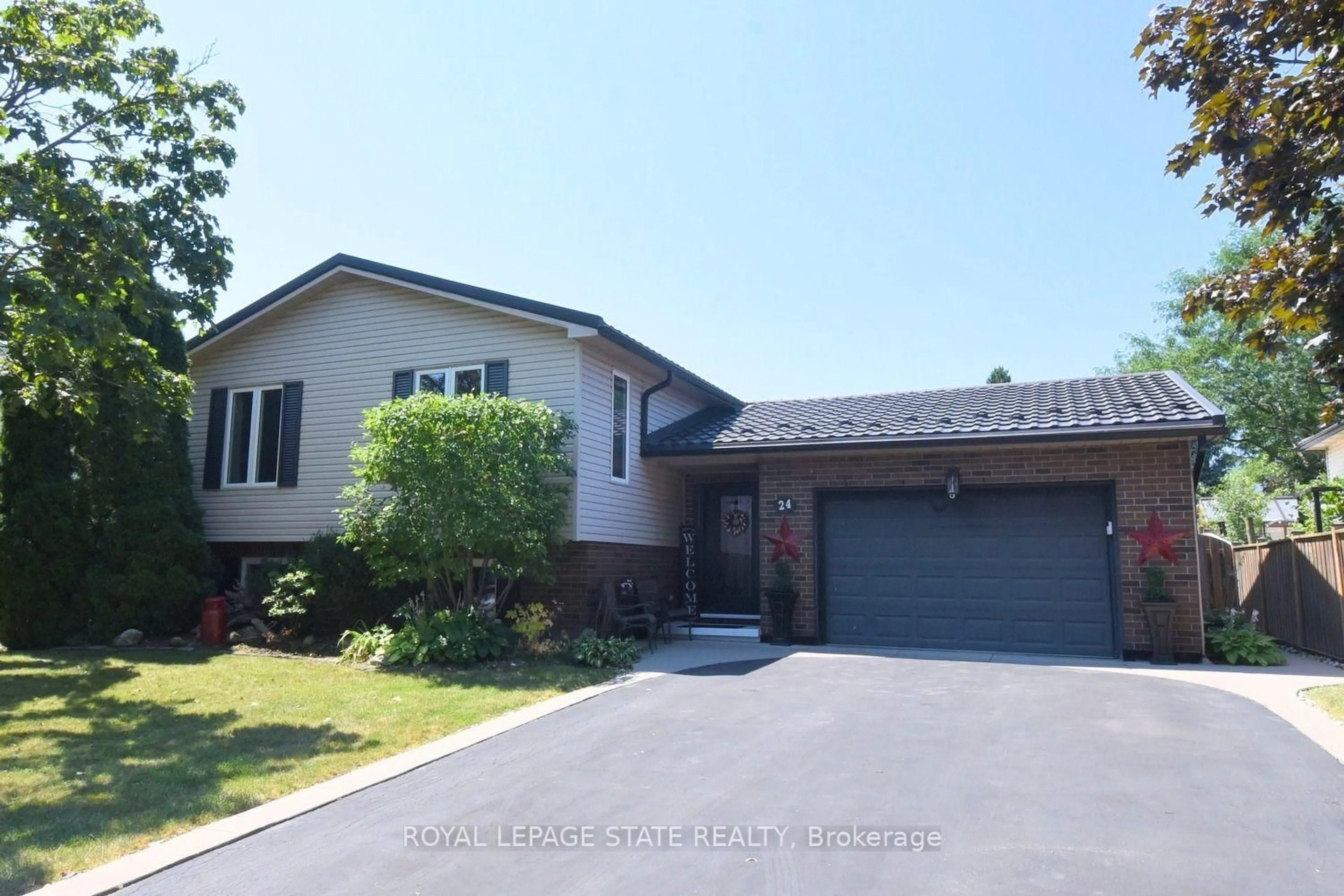 Unknown for 24 Buchanan Dr, Haldimand Ontario N3W 1H1