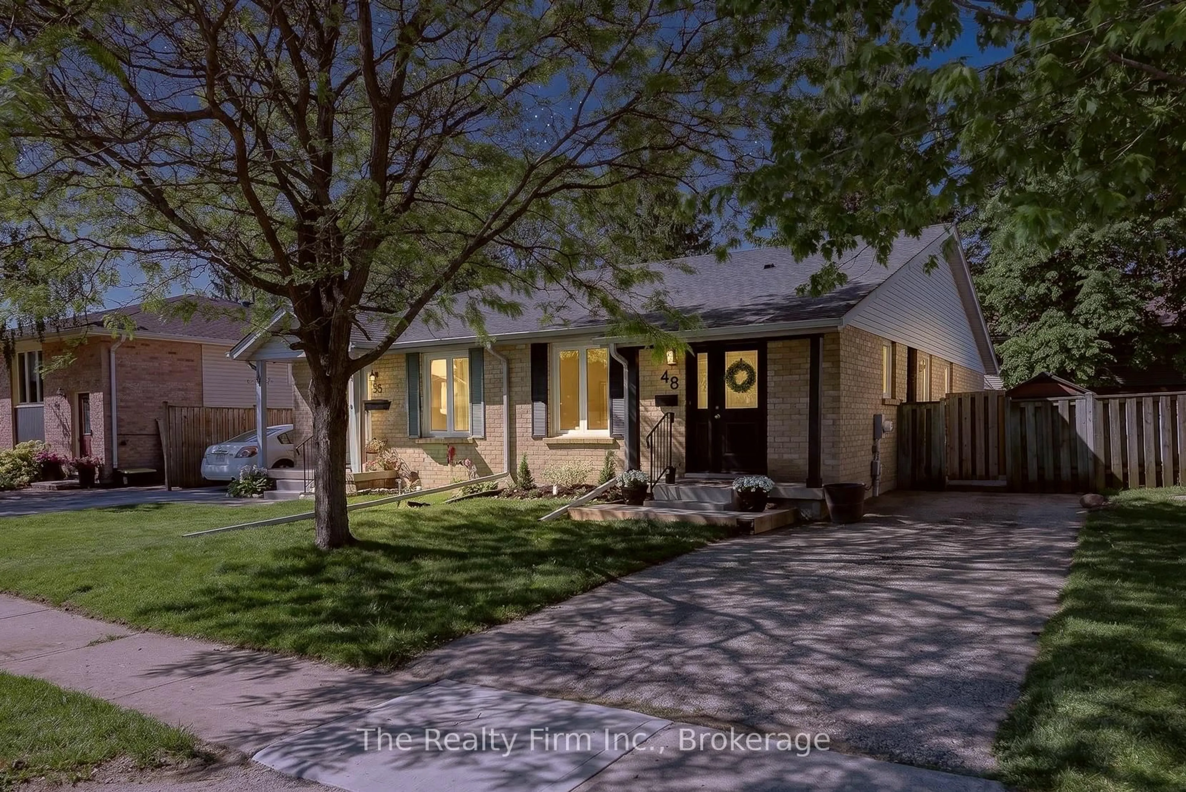 Unknown for 48 Naskapi St, Woodstock Ontario N4T 1G6