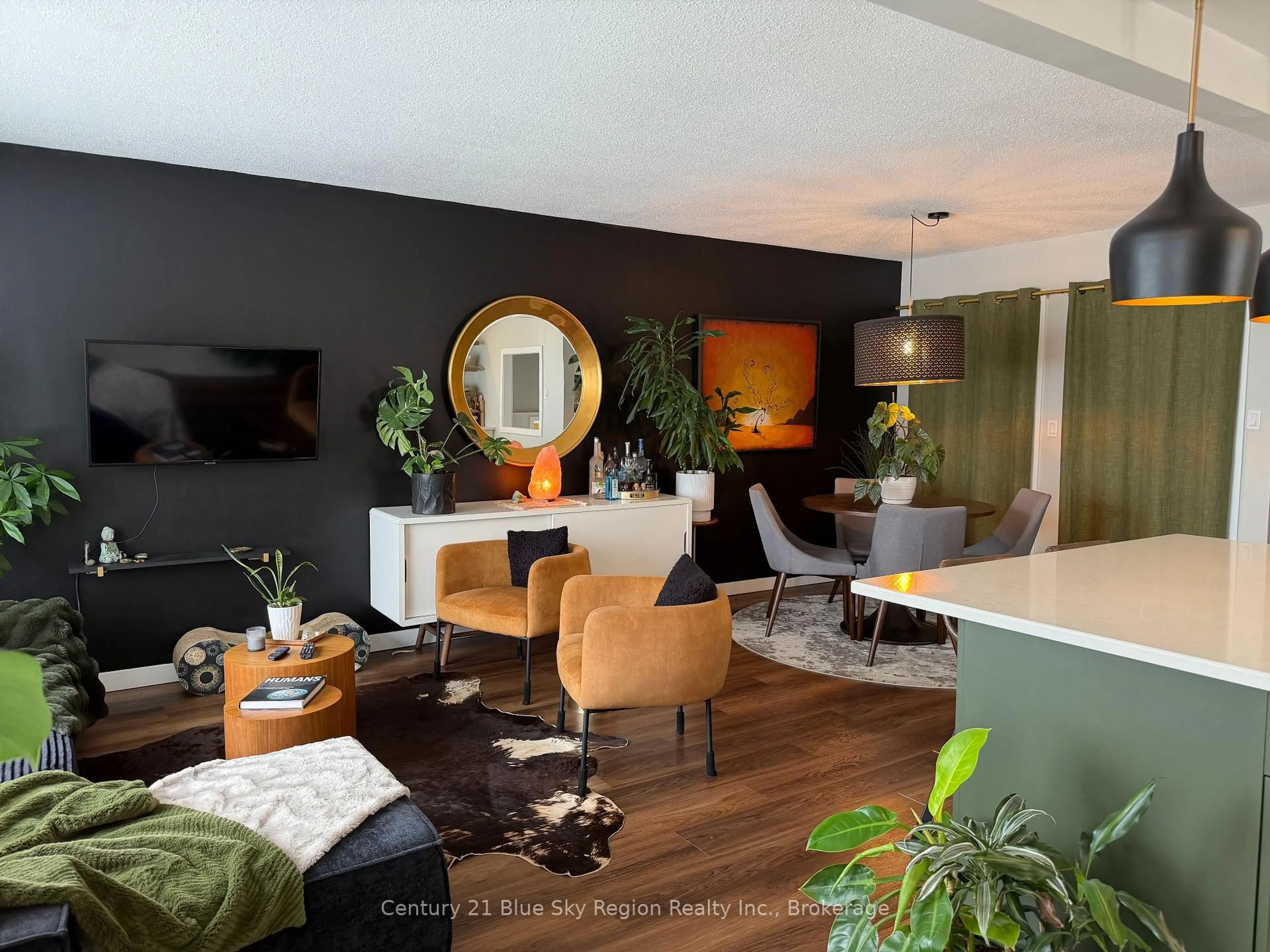 Living room with furniture, unknown for 40 Charlton Cres, North Bay Ontario P1A 3M6