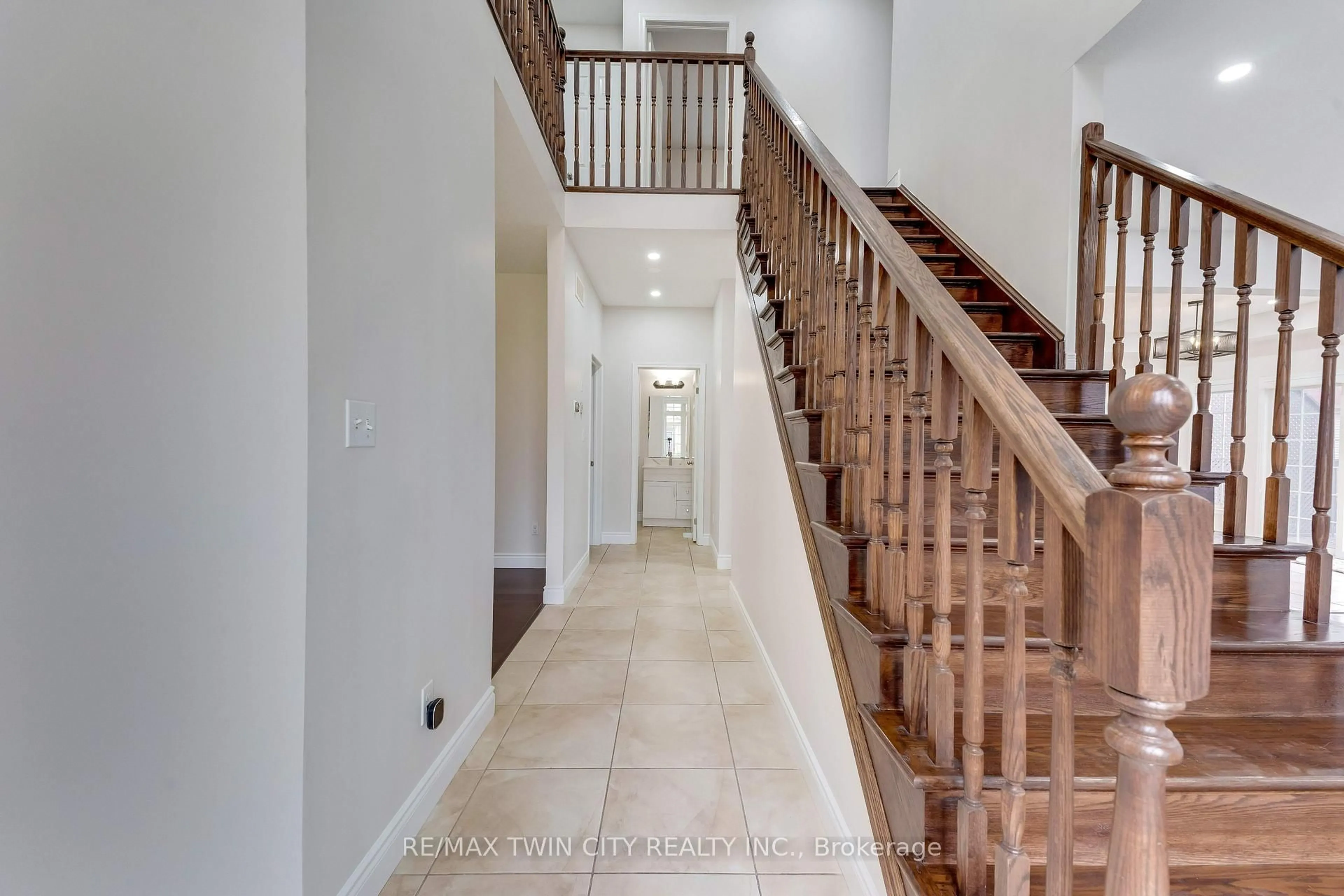 Unknown for 1263 Countrystone Dr, Kitchener Ontario N2N 3S4