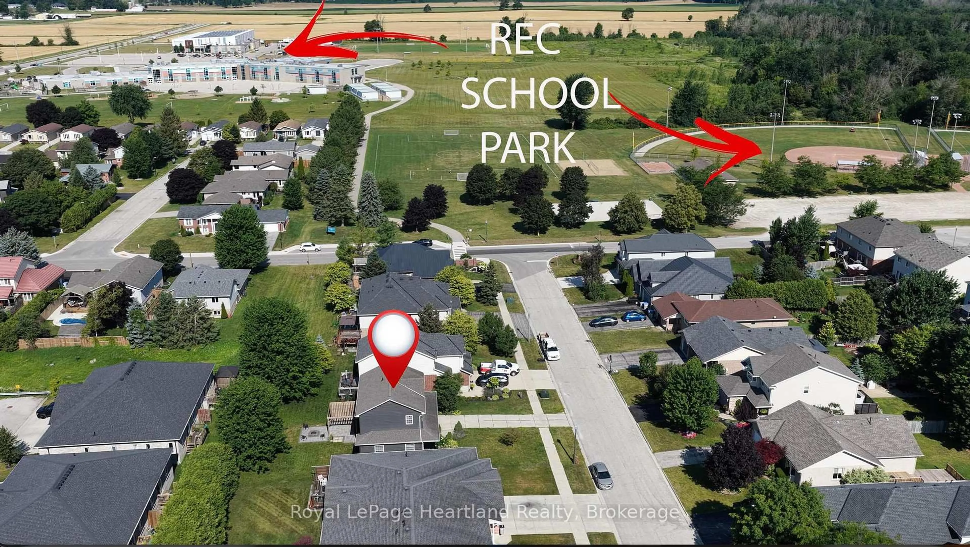 A pic from outside/outdoor area/front of a property/back of a property/a pic from drone, street for 770 Scott St, North Perth Ontario N4W 1J5