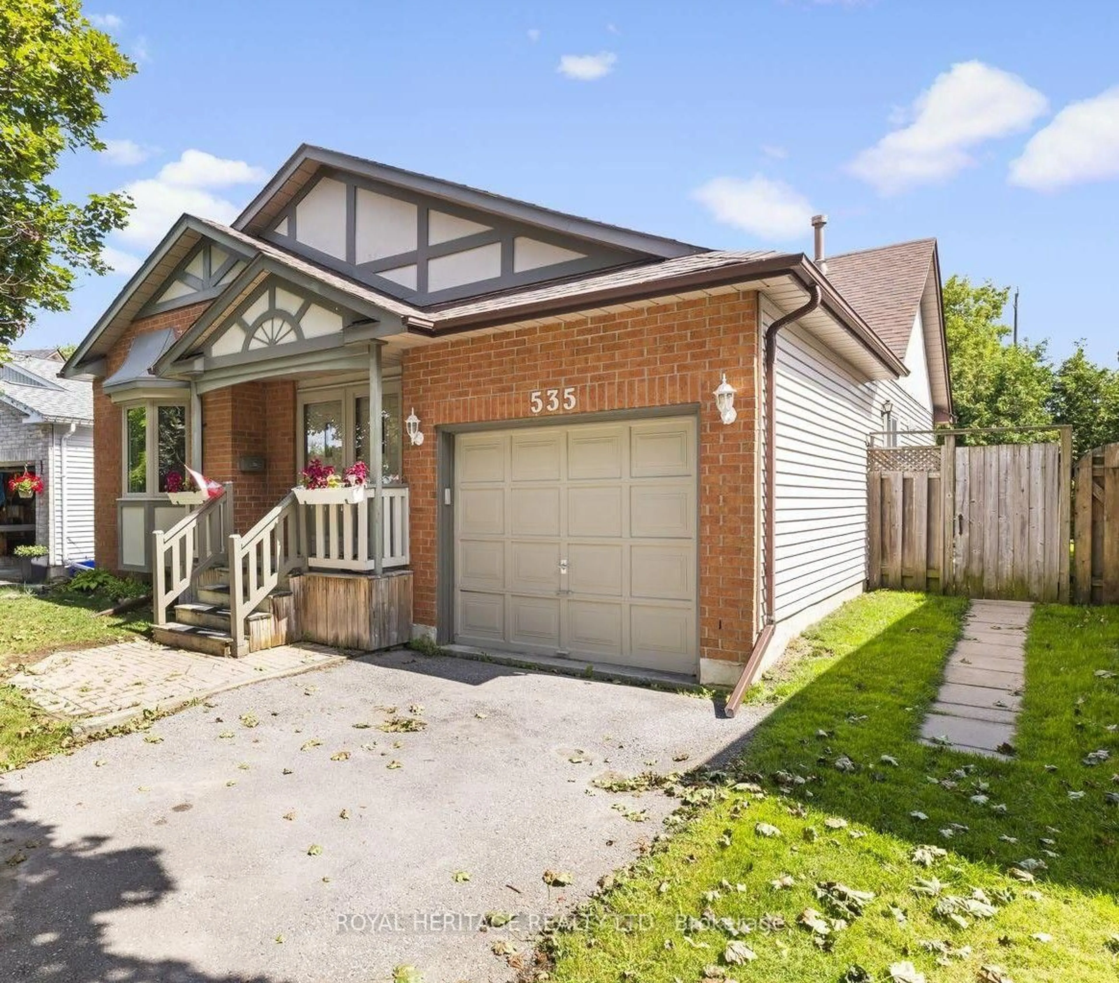 Home with brick exterior material, street for 535 Cardinal Dr, Peterborough Ontario K9L 1X8