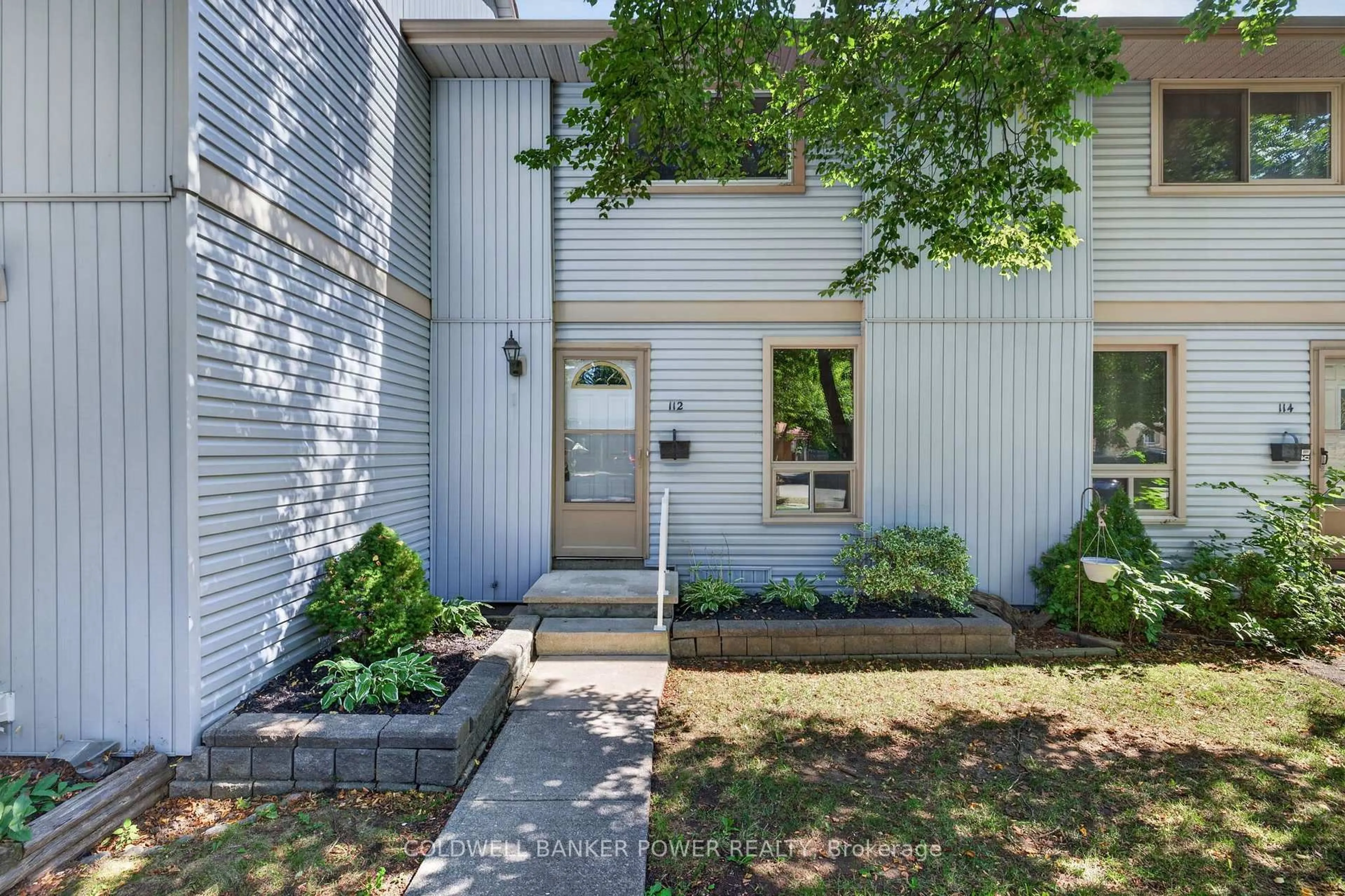 Unknown for 112 Monmore Rd, London North Ontario N6G 3B3