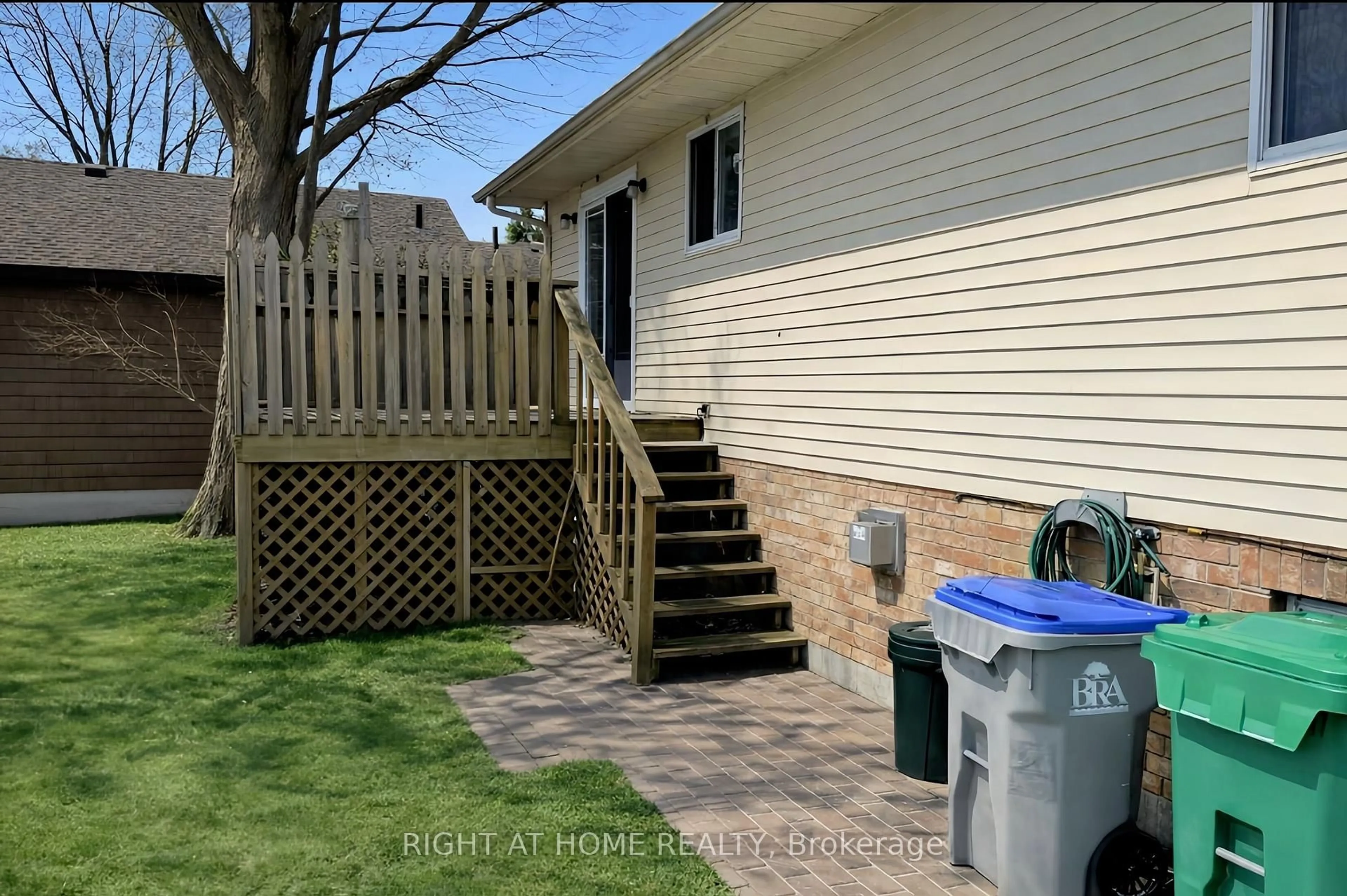 Unknown for 113 Anglesea St, Goderich Ontario N7A 1V2