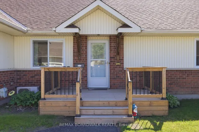 206 Oak Leaf Private, Richmond 2