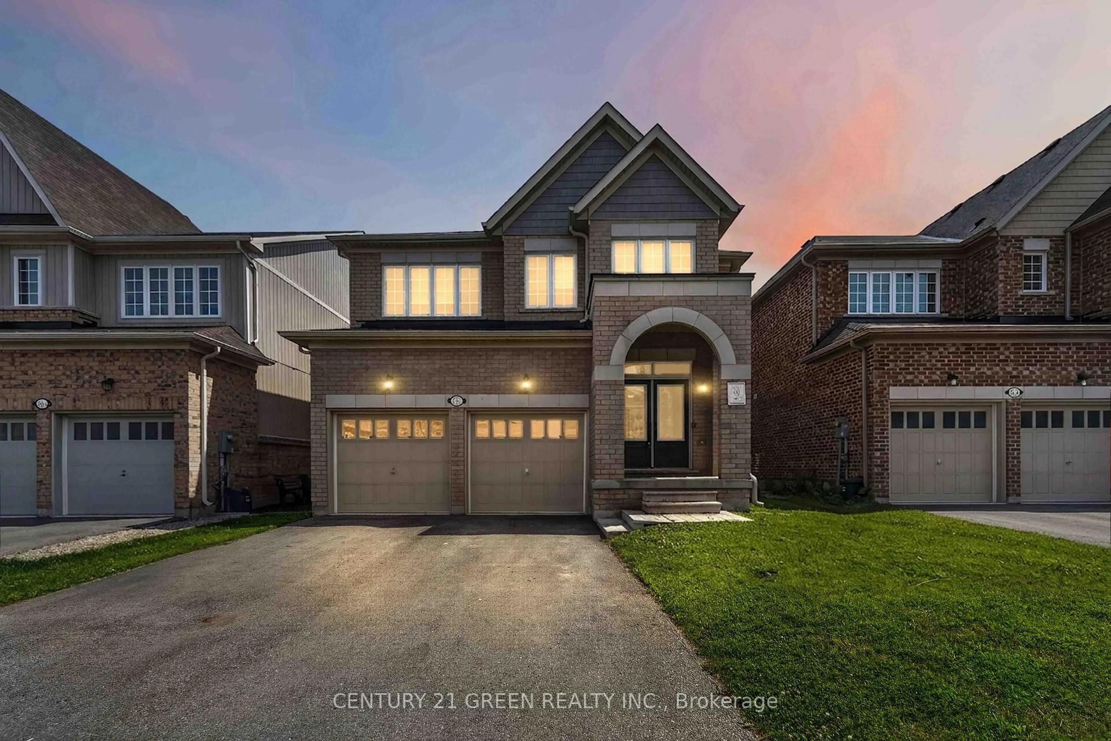 Home with brick exterior material, street for 4020 Cachet Crt, Lincoln Ontario L3J 0R8