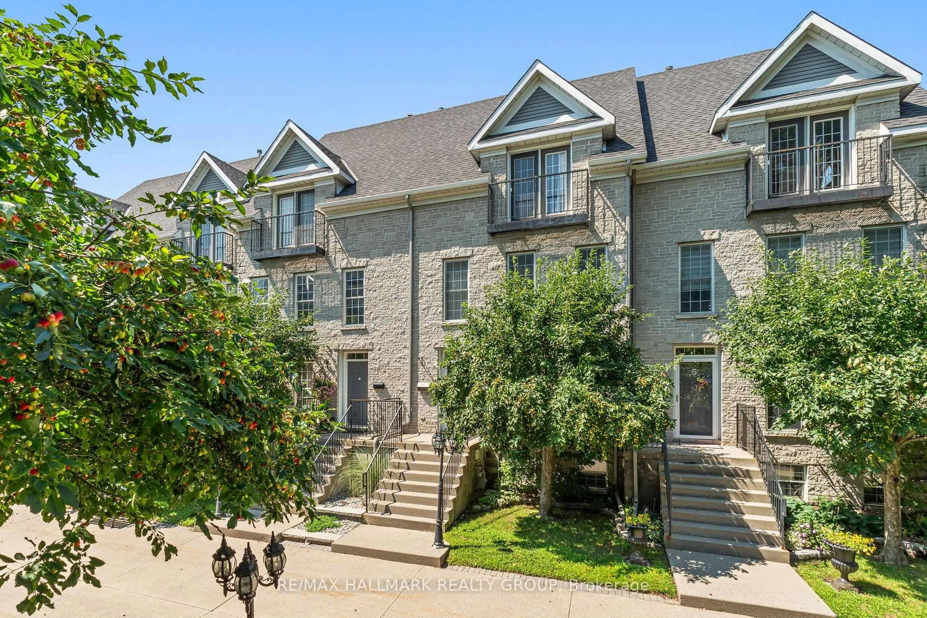 A pic from outside/outdoor area/front of a property/back of a property/a pic from drone, street for 4 Sherman Lane, Brockville Ontario K6V 7M1