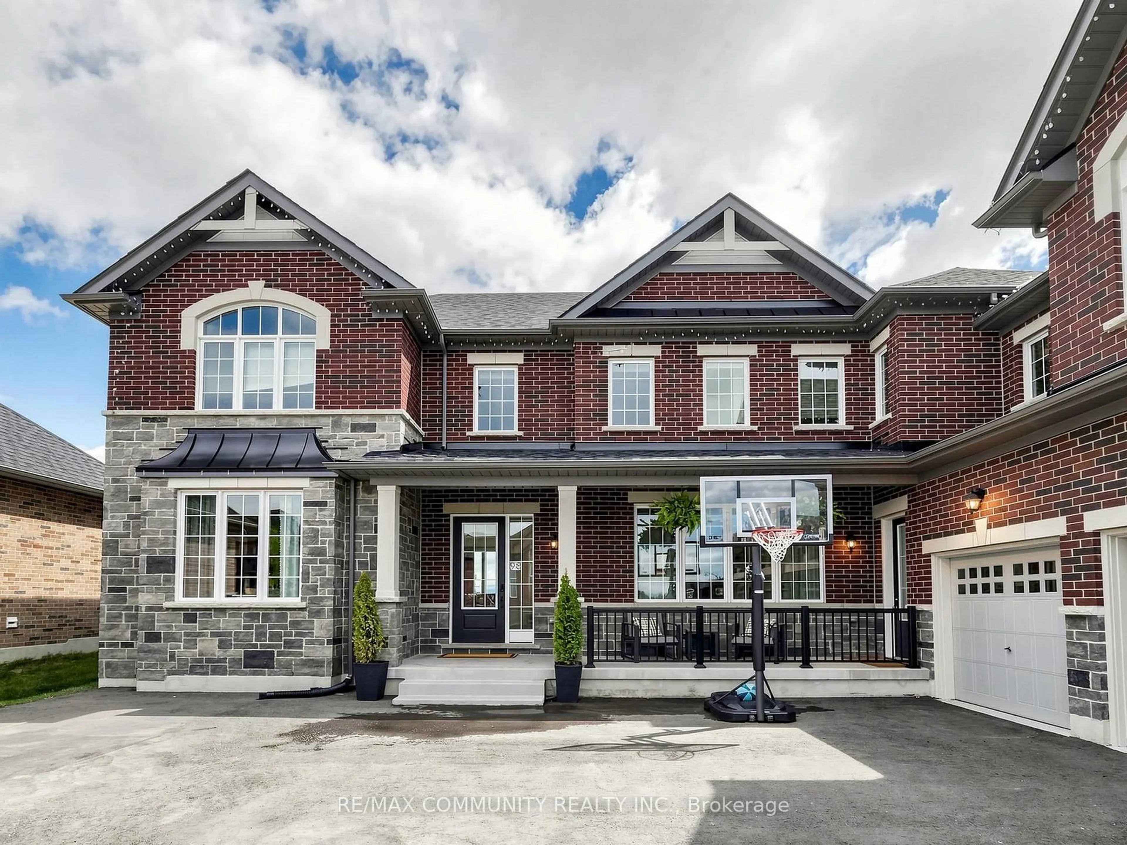 Home with brick exterior material, unknown for 98 Golden Meadows Dr, Otonabee-South Monaghan Ontario K9J 0K8