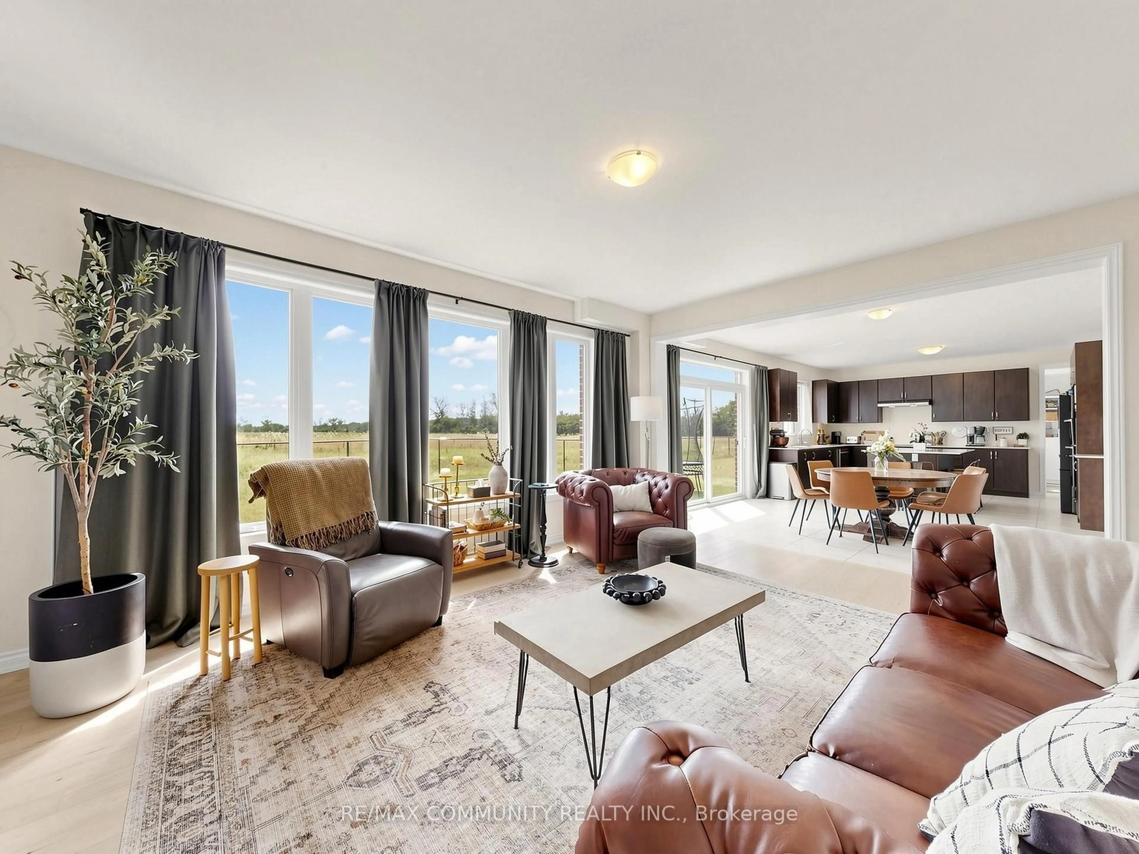 Living room with furniture, unknown for 98 Golden Meadows Dr, Otonabee-South Monaghan Ontario K9J 0K8