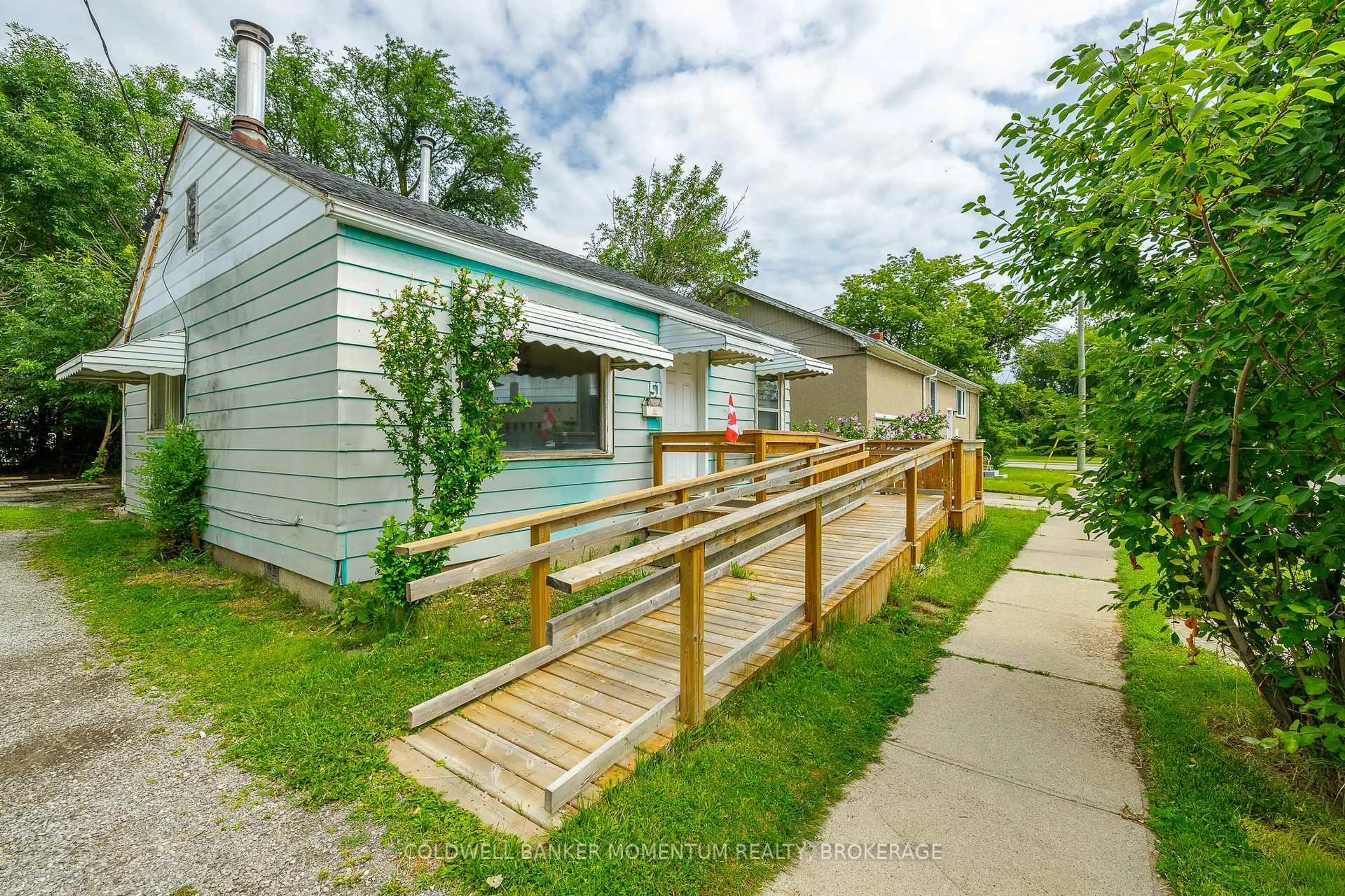 Unknown for 51 Boulton Pl, St. Catharines Ontario L2M 5L5
